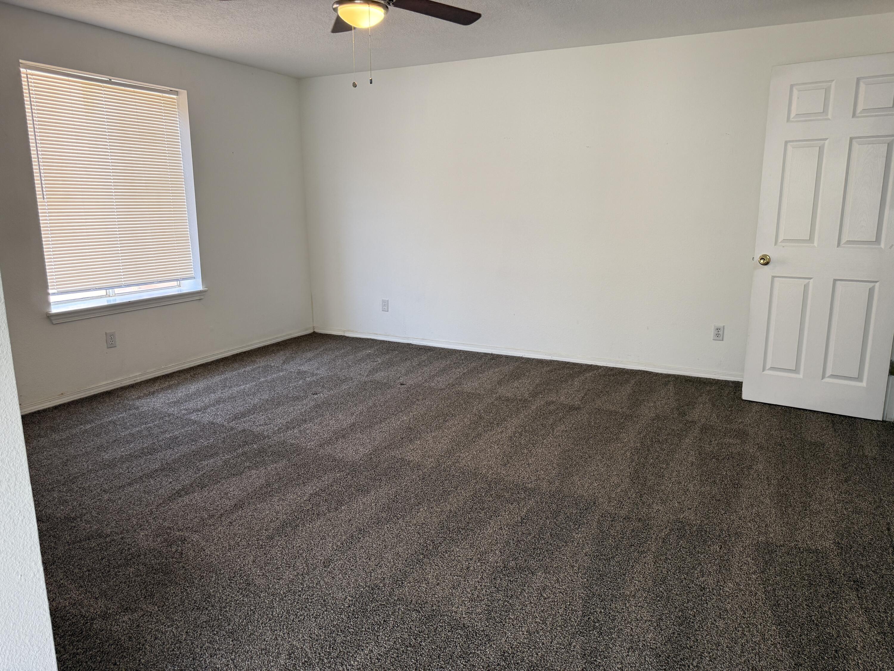 Photo 17 — 4808 Driftwood Avenue NW
