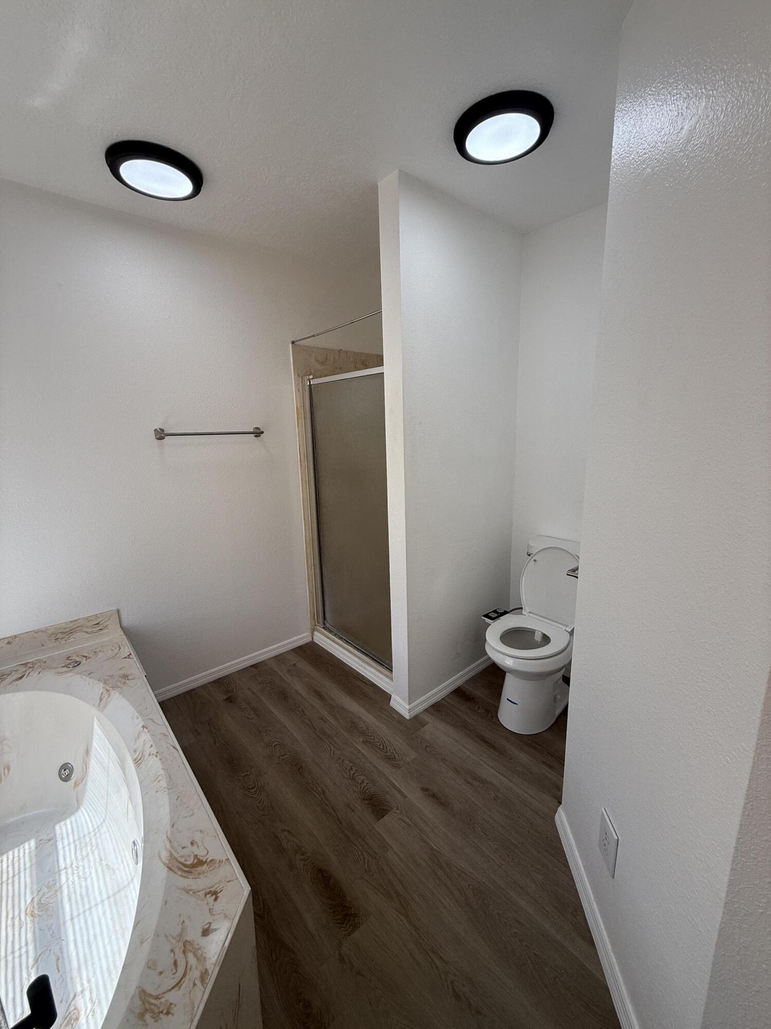 Photo 16 — 4808 Driftwood Avenue NW
