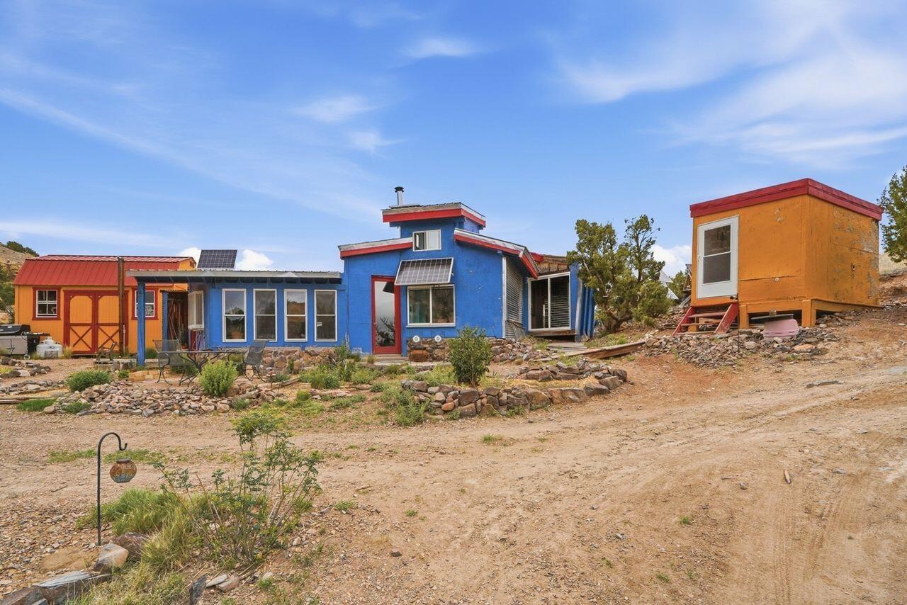 34 White Wolf Road, Cerrillos, NM 87010