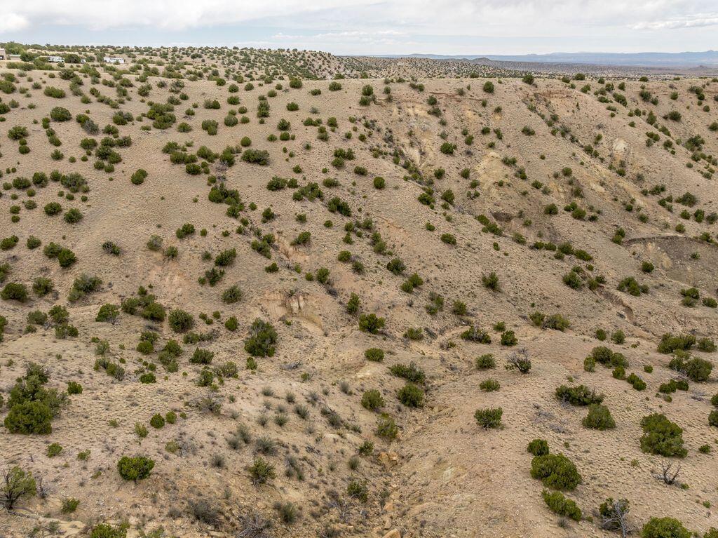 Photo 3 — 34 White Wolf Road