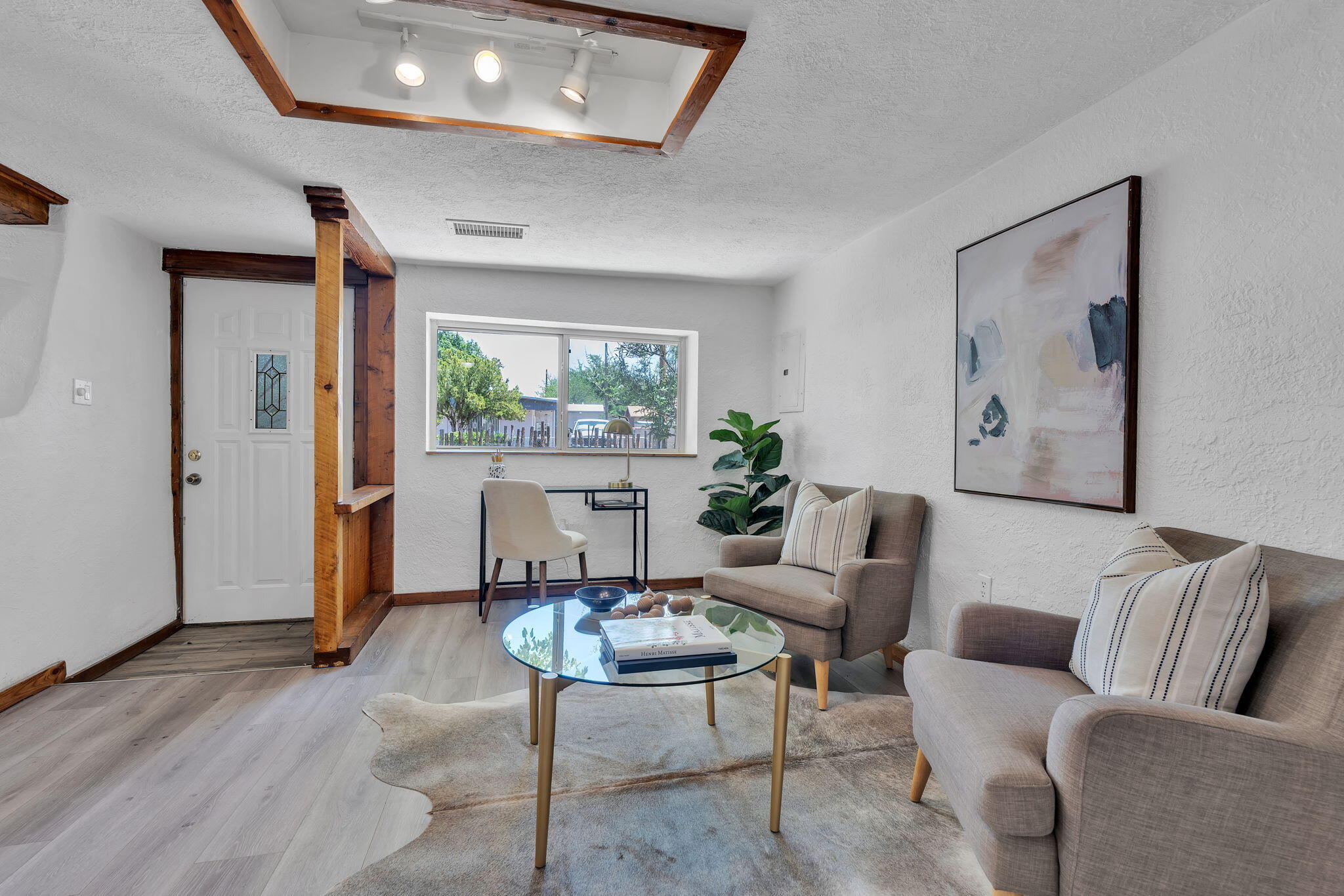 Photo 20 — 865 Arthur Drive SW