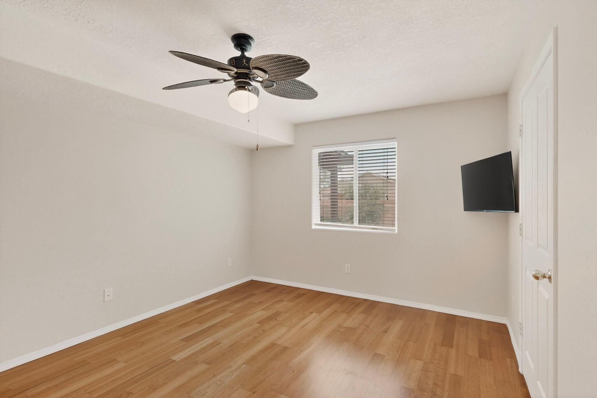 Photo 9 — 3748 Rancher Loop NE