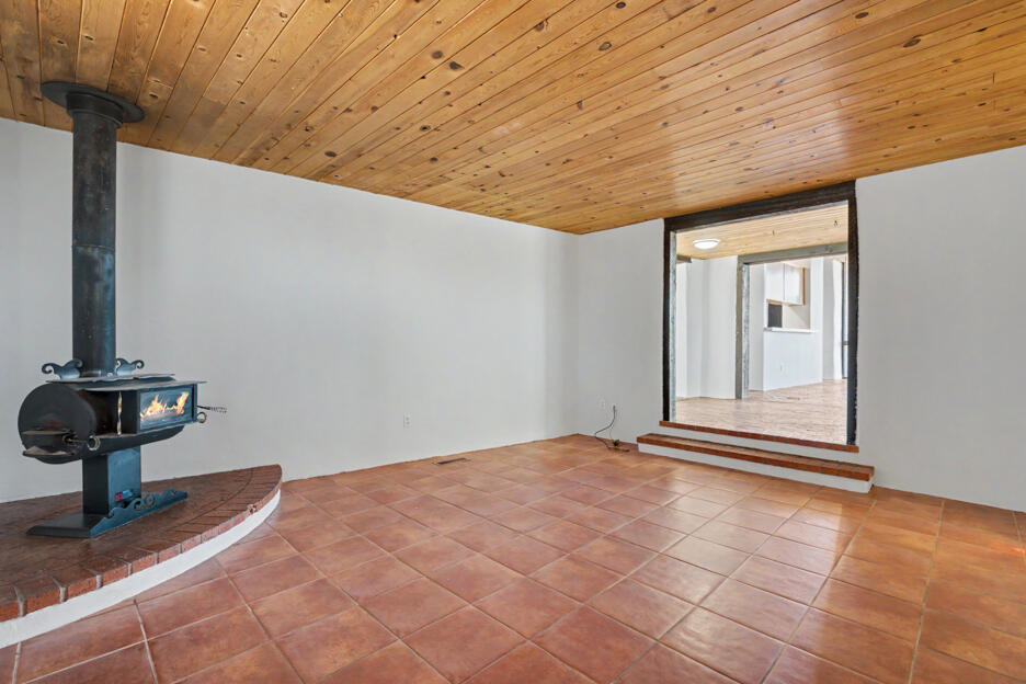 Photo 20 — 9661 Asbury Court NW