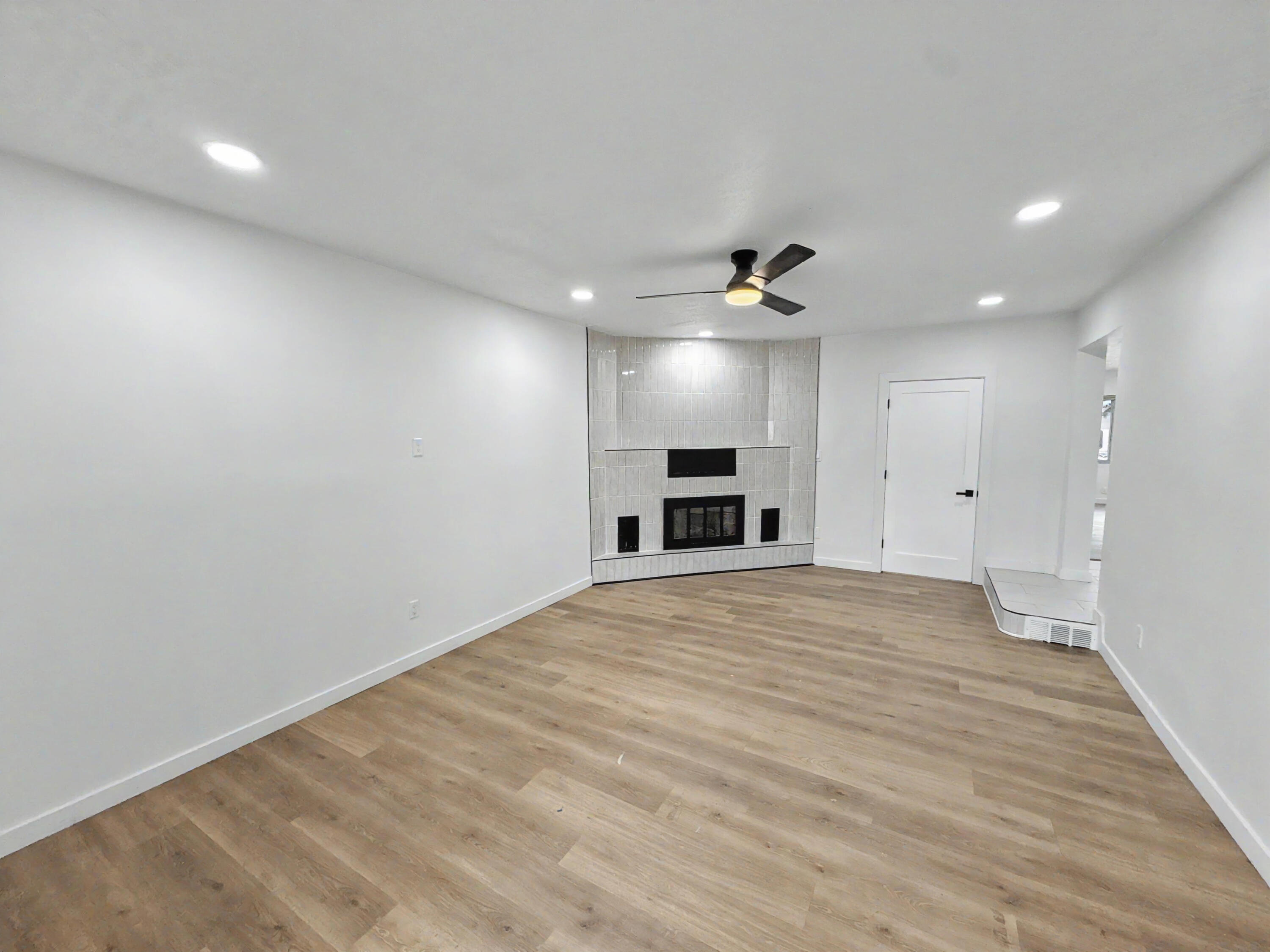 Photo 20 — 5113 San Luis Place NW