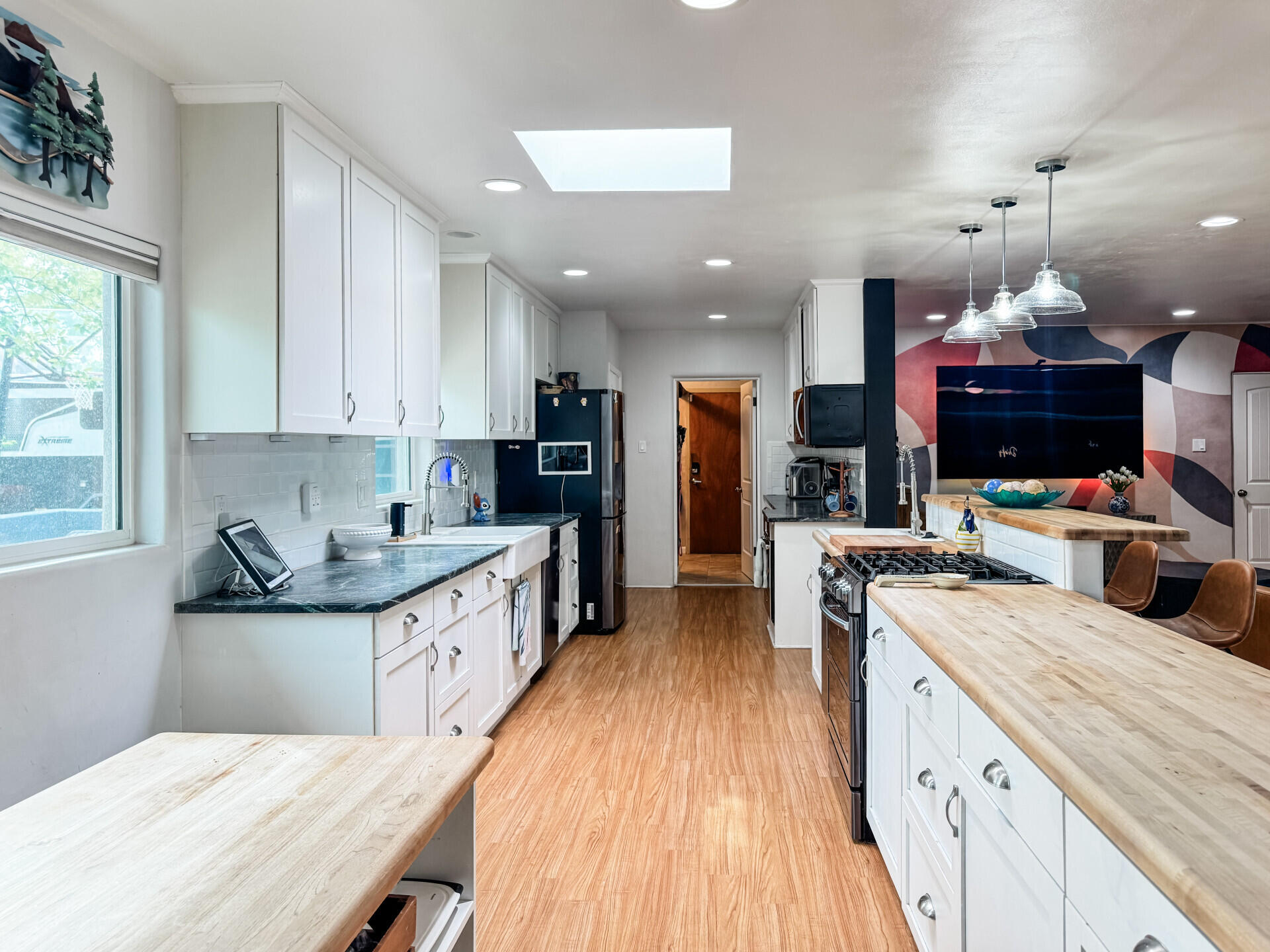 Photo 16 — 1516 Columbia Drive NE
