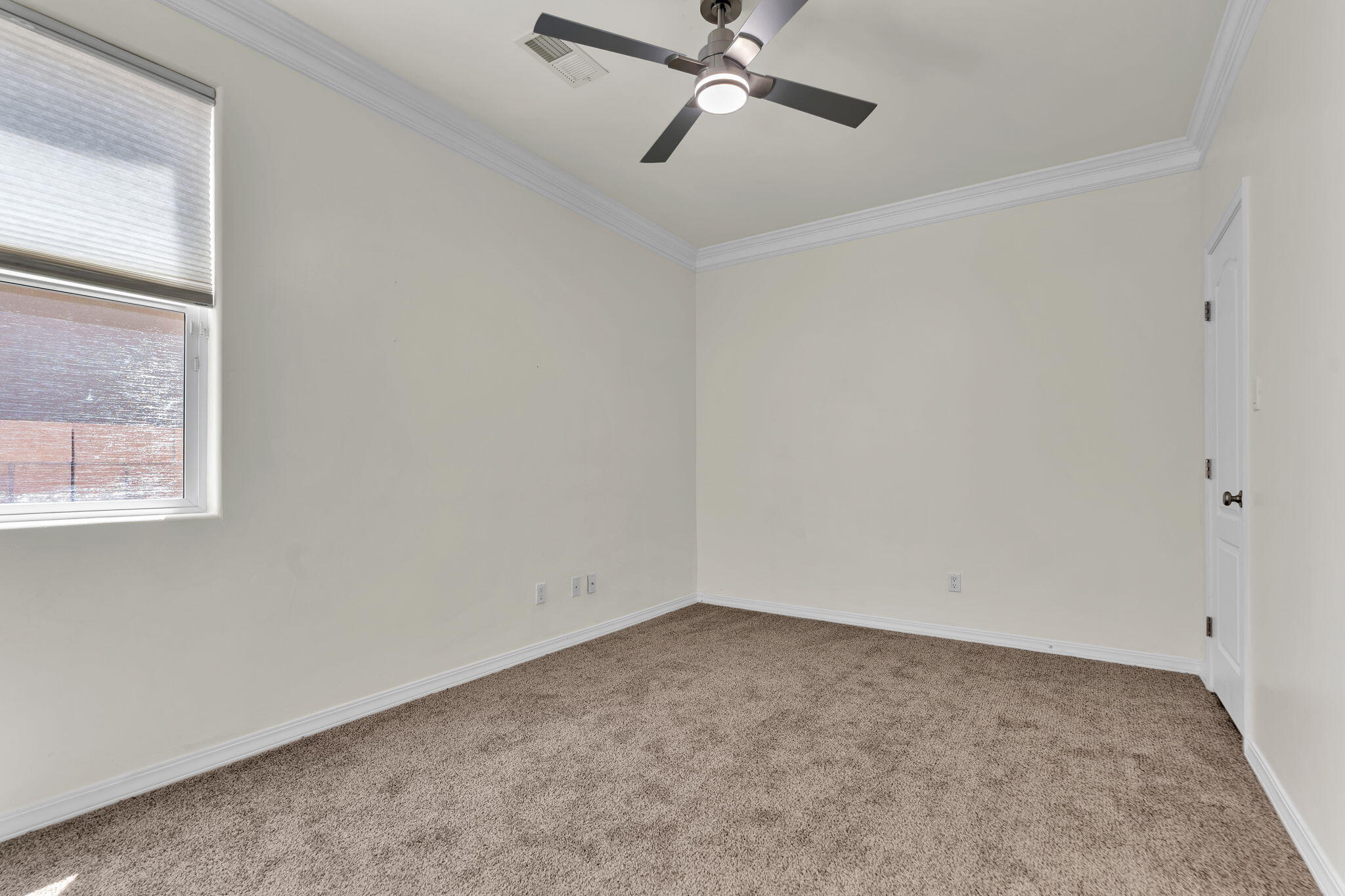Photo 3 — 608 Bosque Verde Lane NW