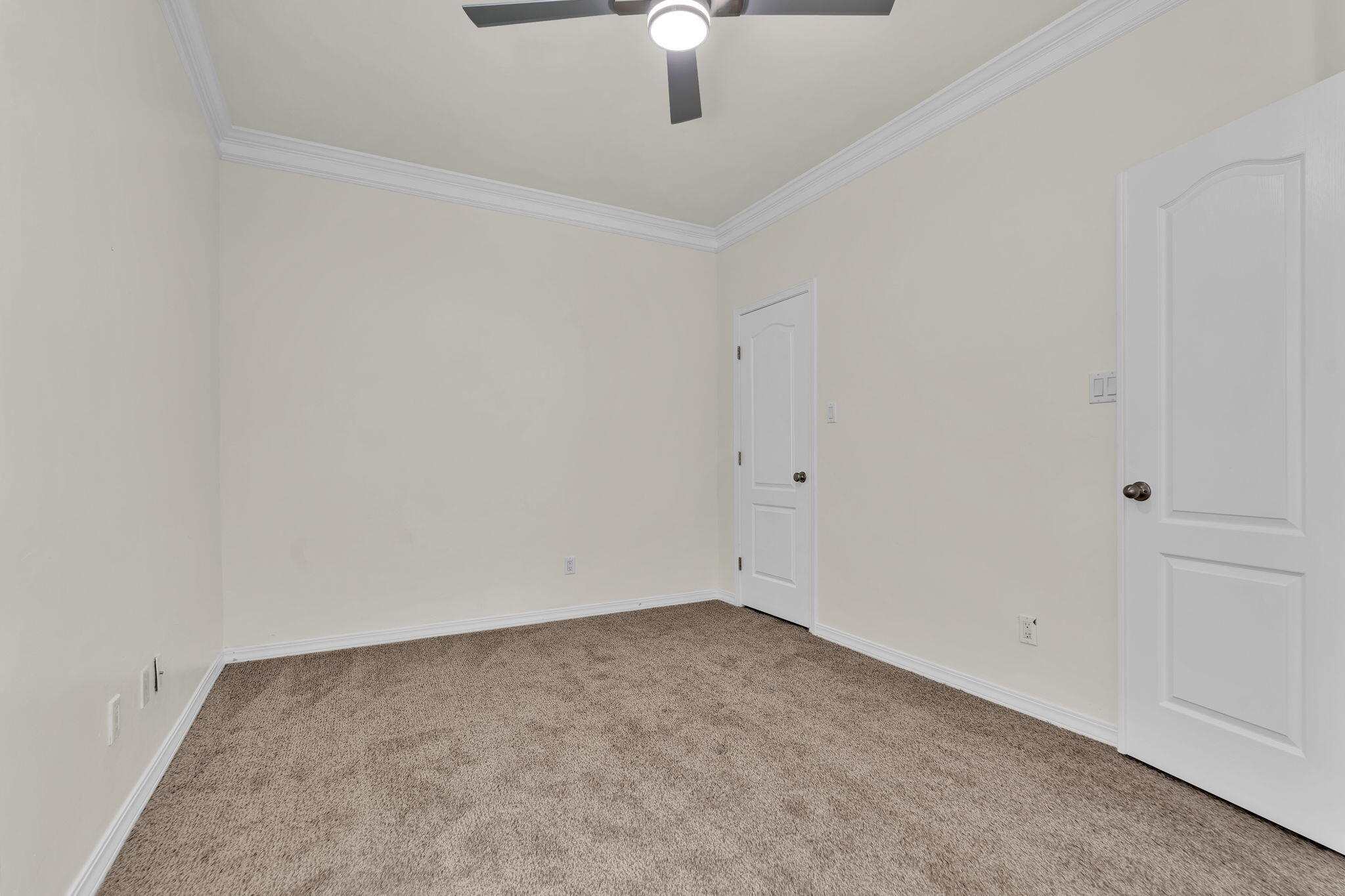 Photo 5 — 608 Bosque Verde Lane NW