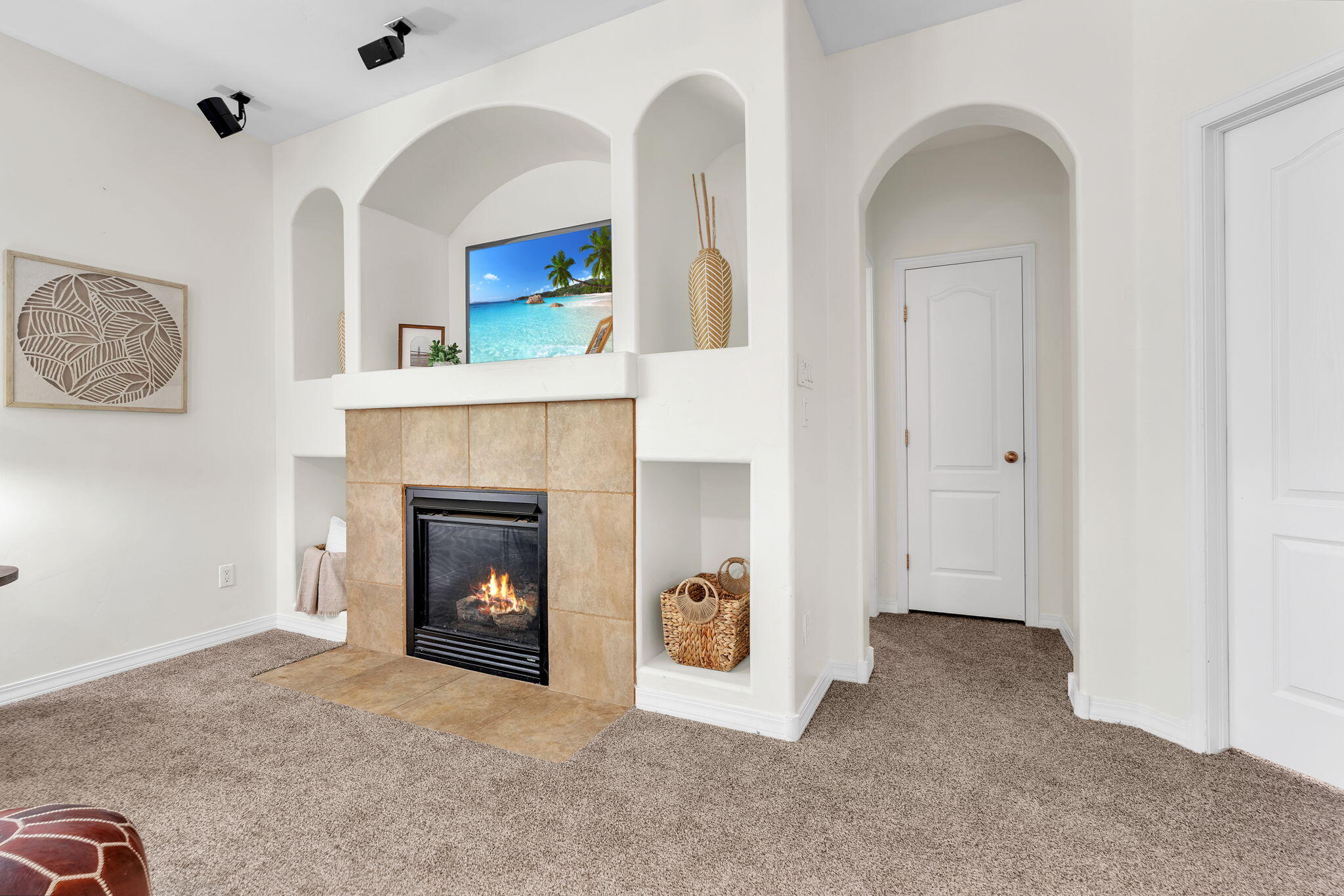 Photo 8 — 608 Bosque Verde Lane NW
