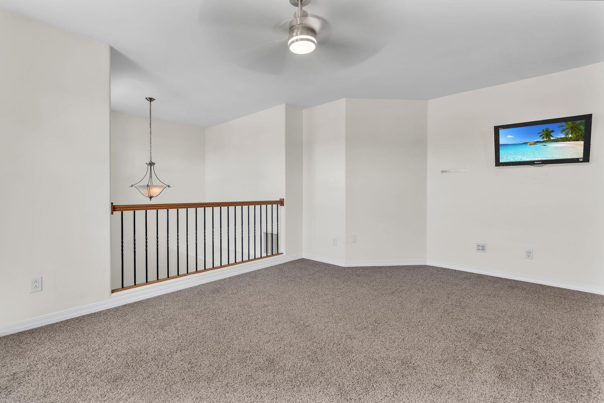 Photo 15 — 608 Bosque Verde Lane NW