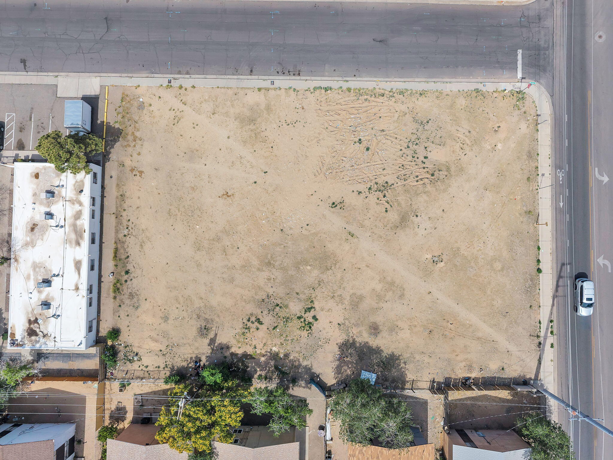 Photo 2 — 408/412 Florida Street SE