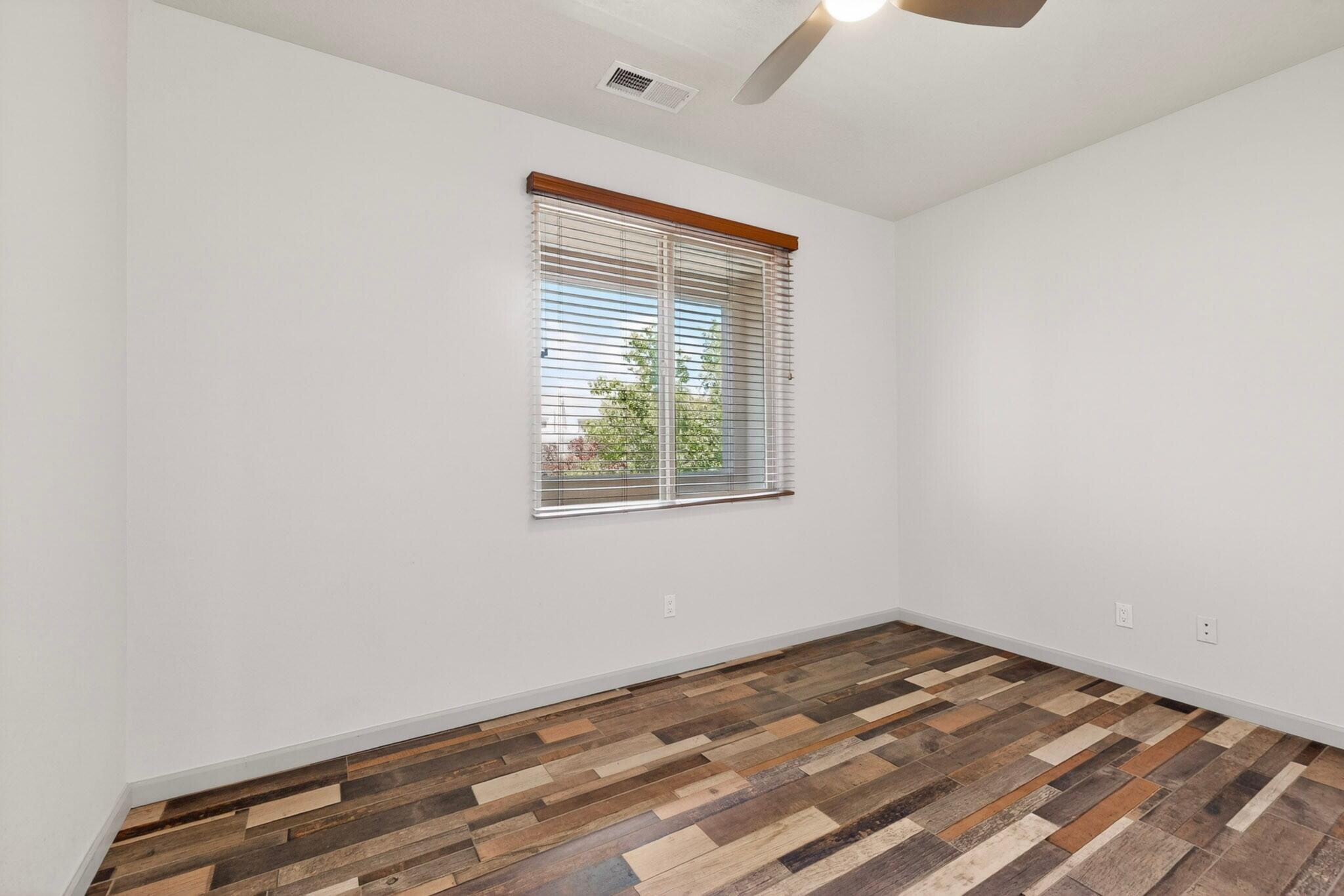 Photo 20 — 8720 Desert Fox Way NE