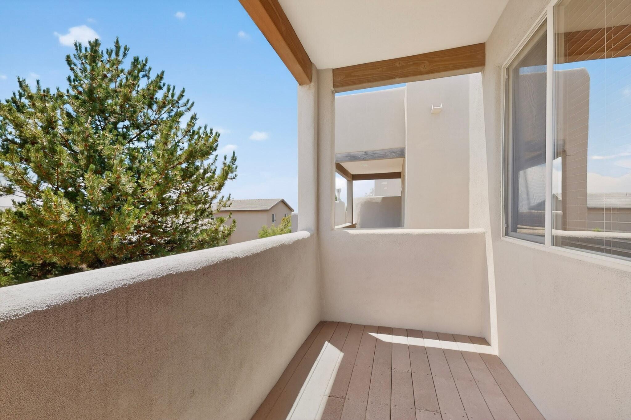 Photo 10 — 8720 Desert Fox Way NE