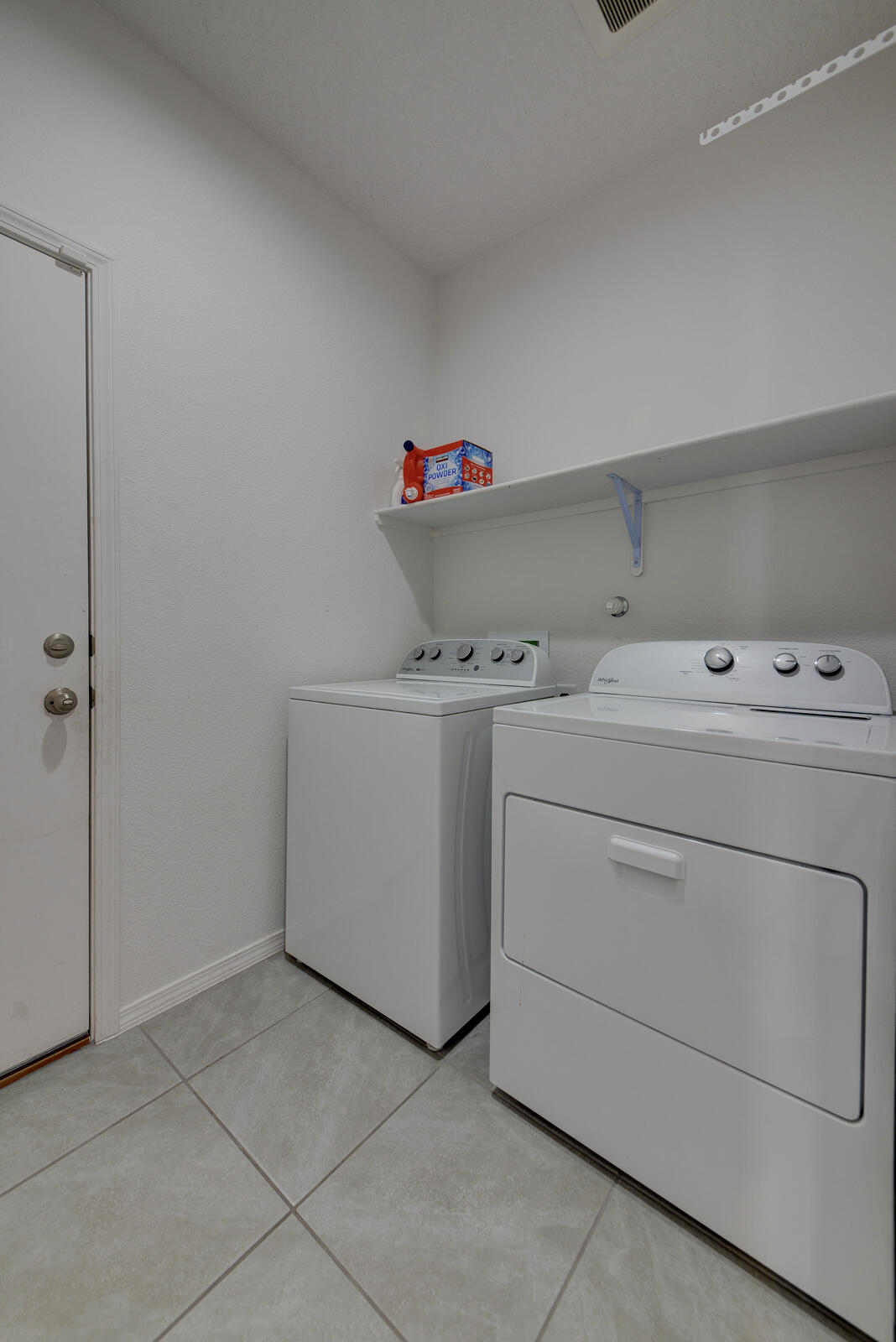 Photo 6 — 10658 Valedon Lane SW