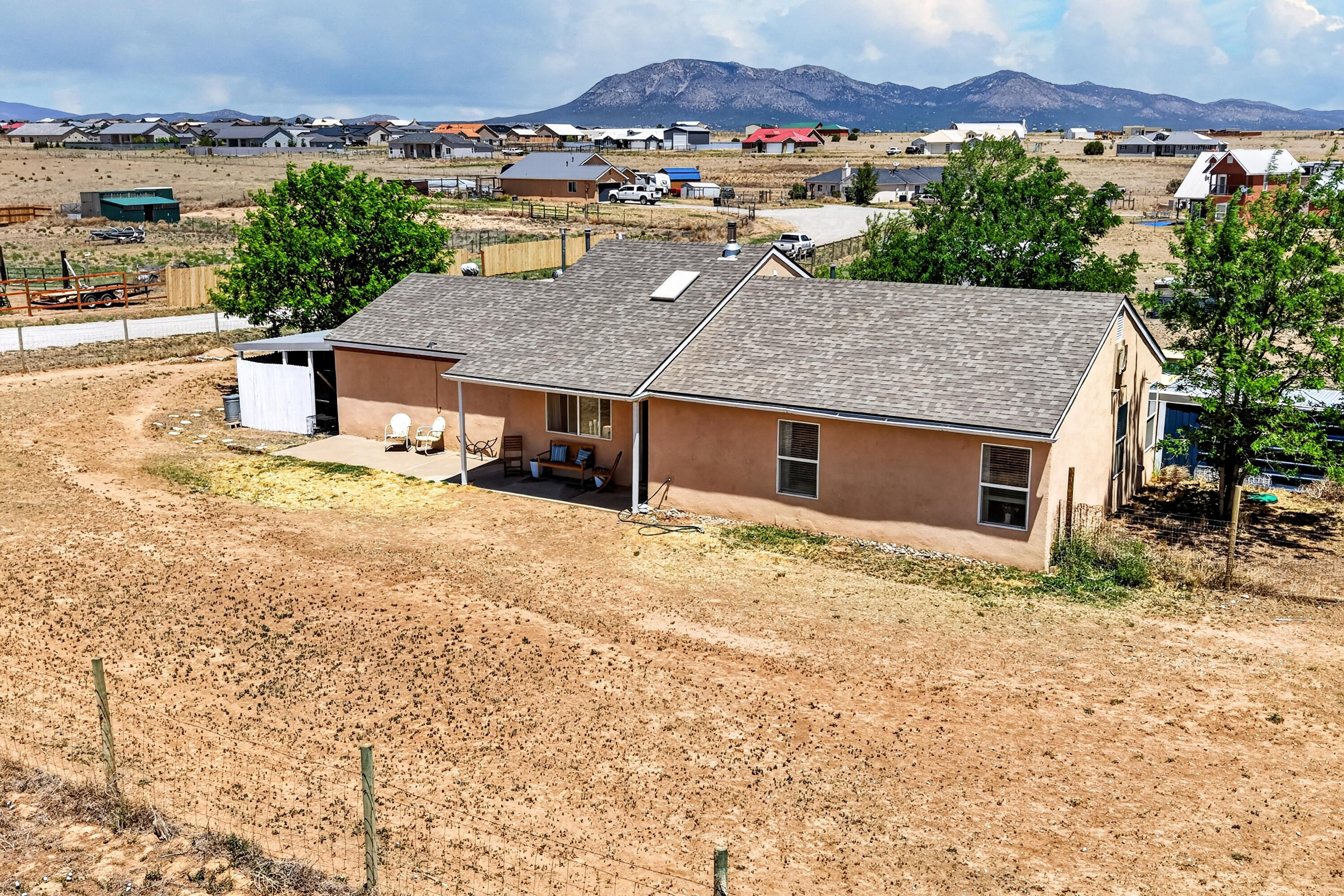 Photo 5 — 4 Starlight Acres Drive