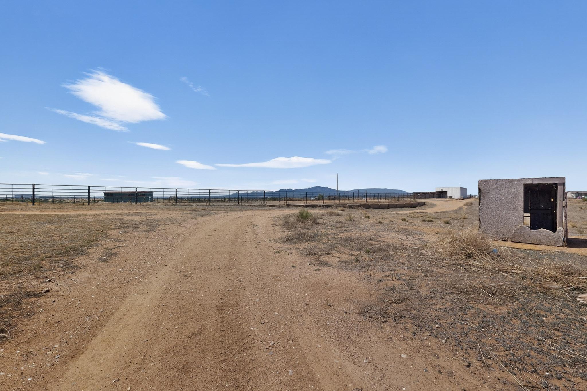 Photo 18 — 5 Wide View Lane