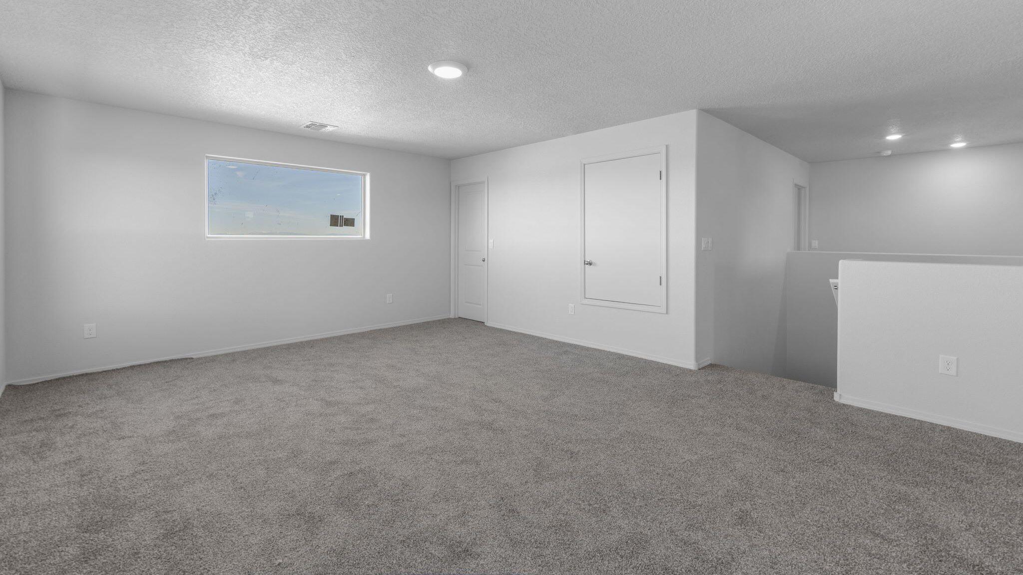 Photo 13 — 2421 Eglisfield Loop NE