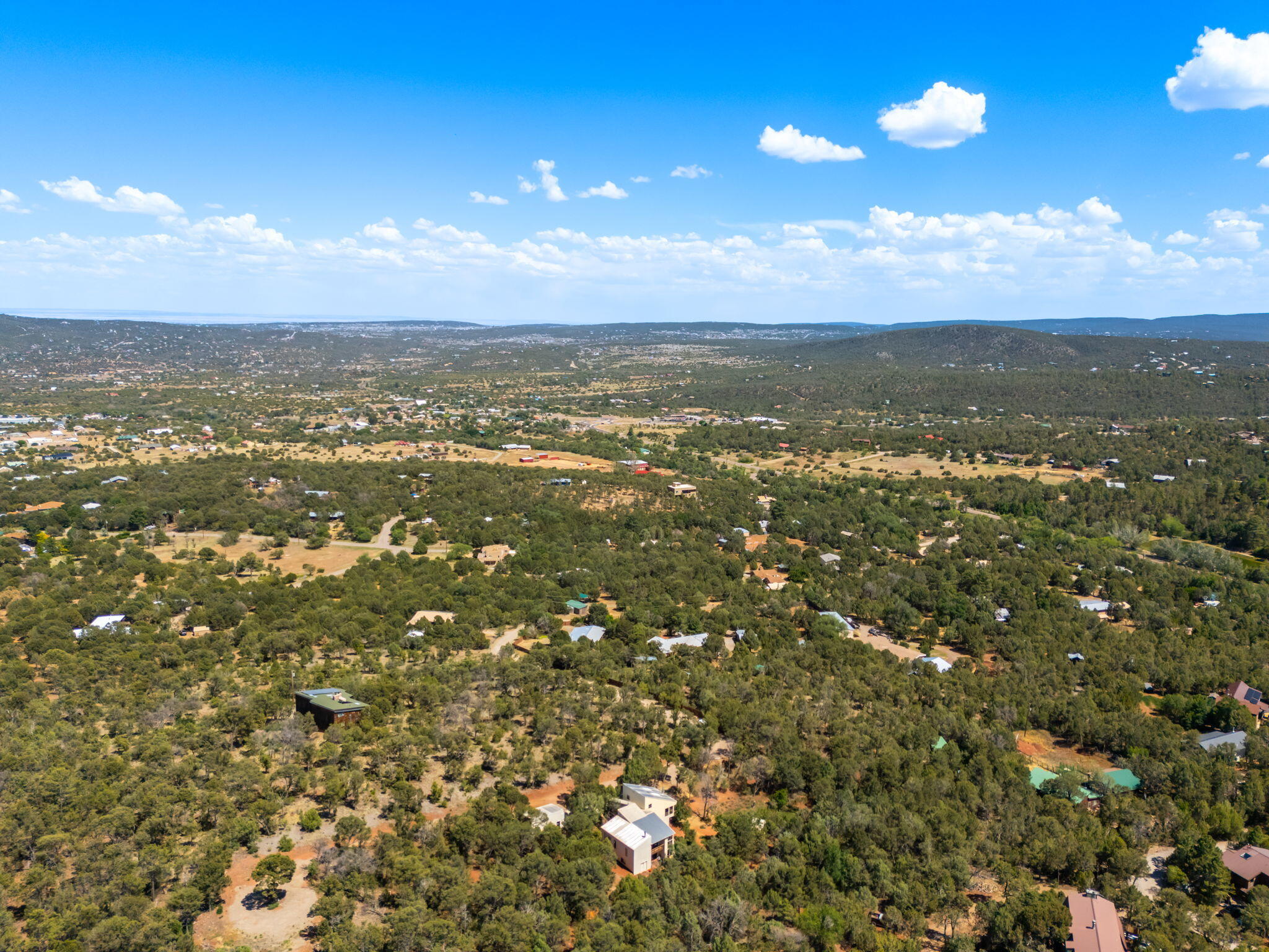 Photo 3 — 36 Sandia Park Lane