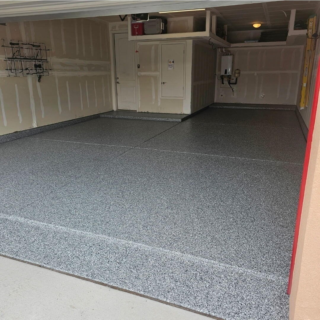 Photo 4 — 8112 Ronan Court NE