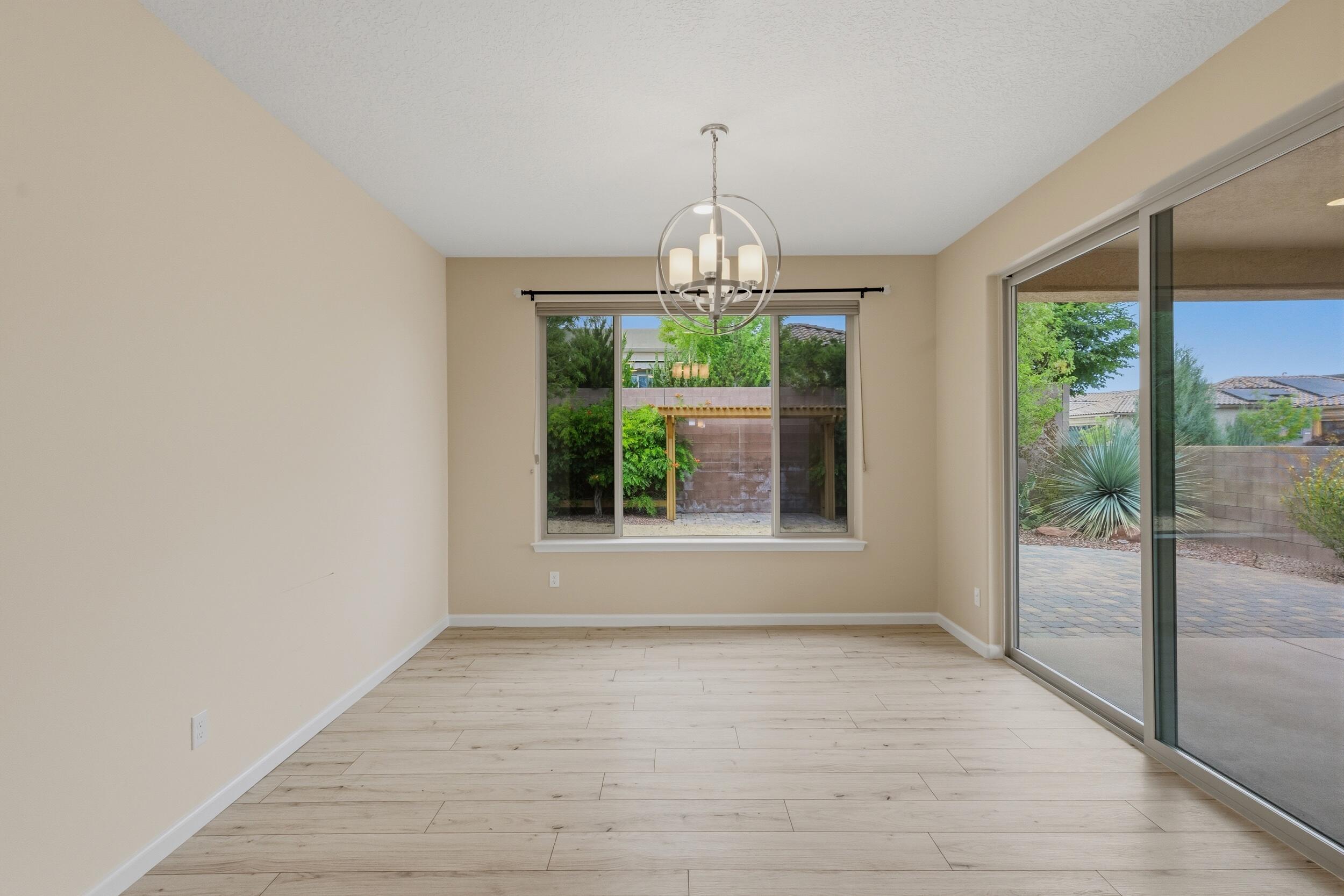 Photo 12 — 9340 Bear Lake Way NW