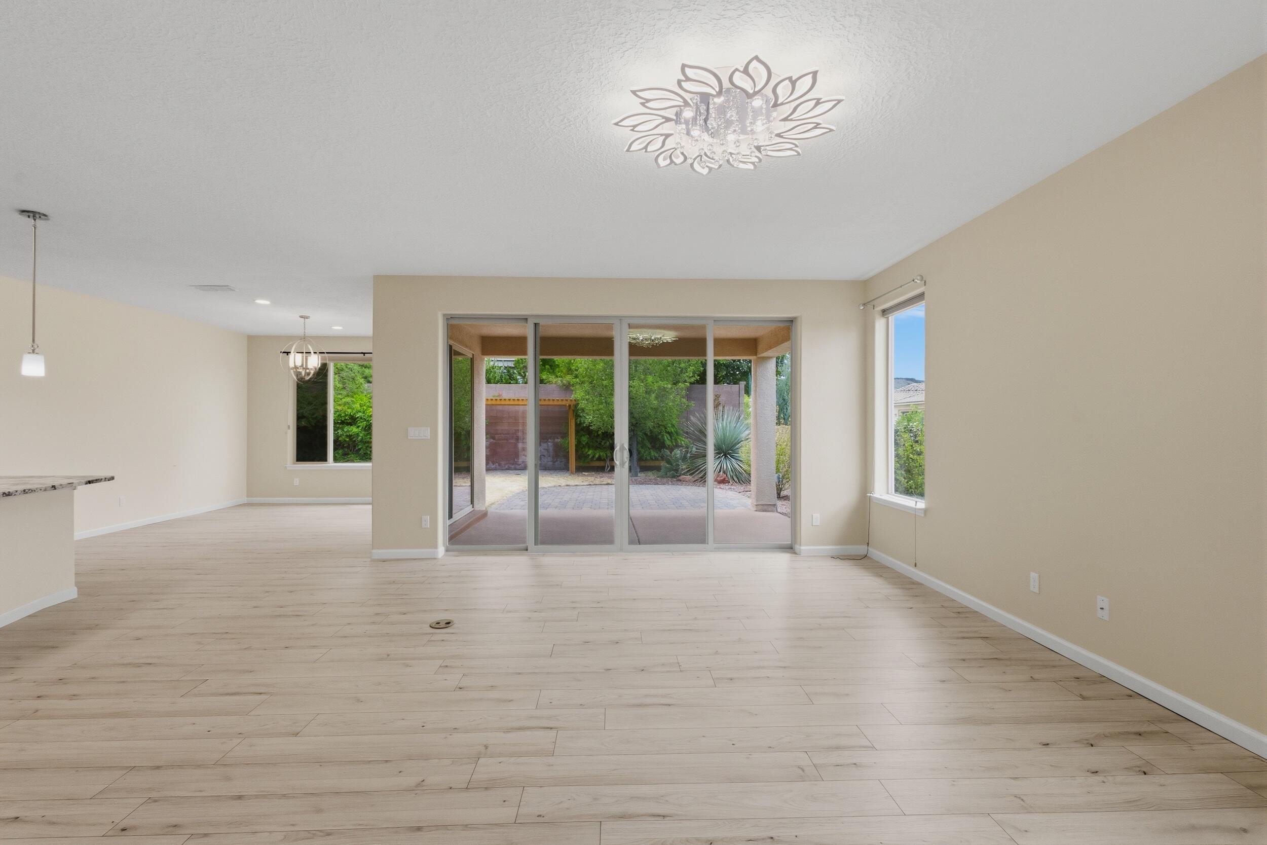 Photo 18 — 9340 Bear Lake Way NW