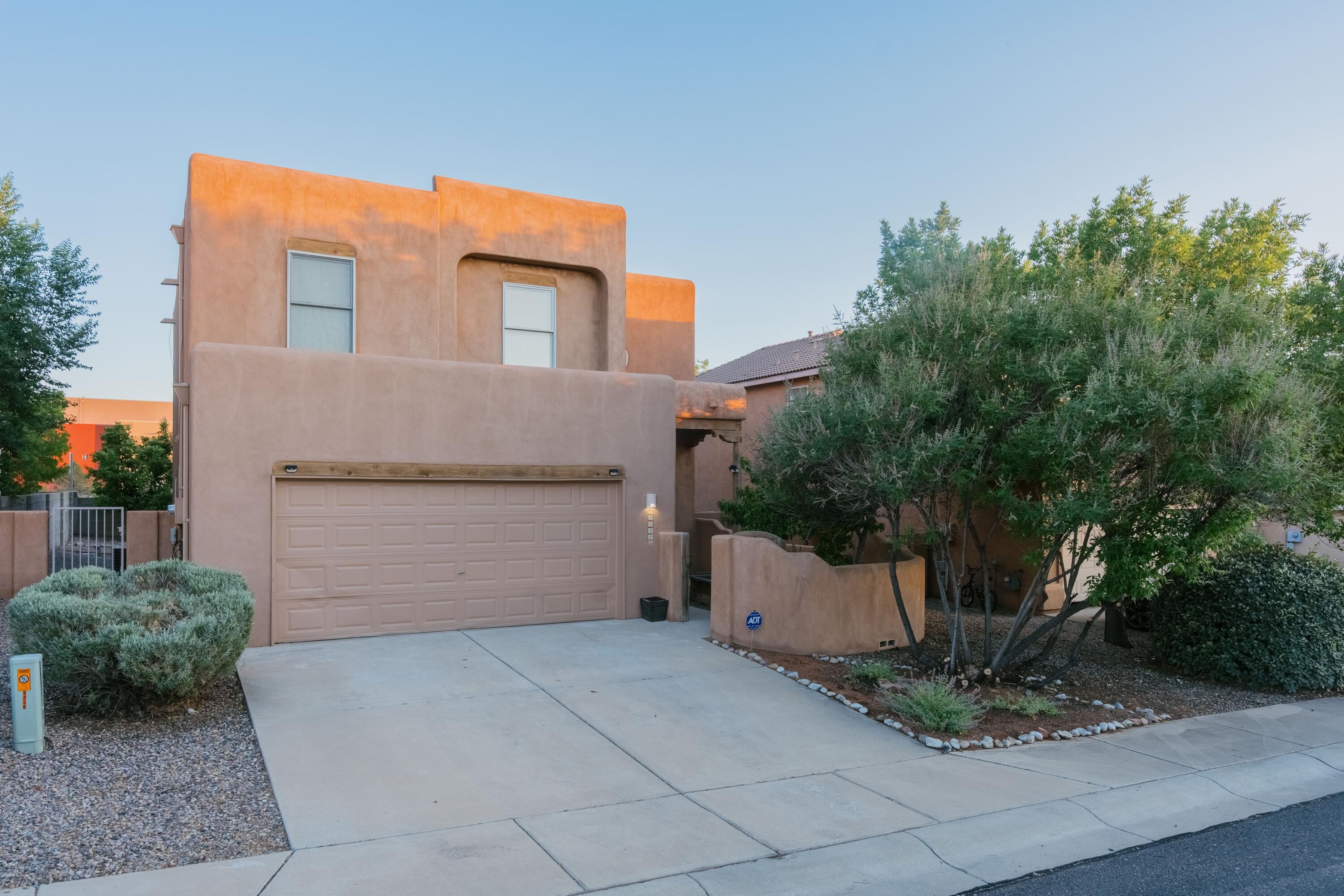 Photo 19 — 9232 Bluewood Lane NE