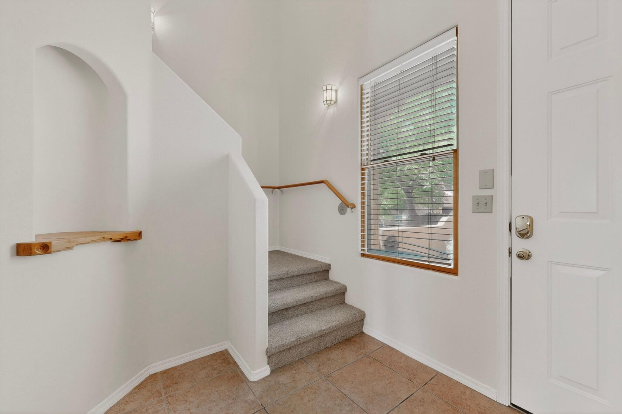 Photo 16 — 9232 Bluewood Lane NE