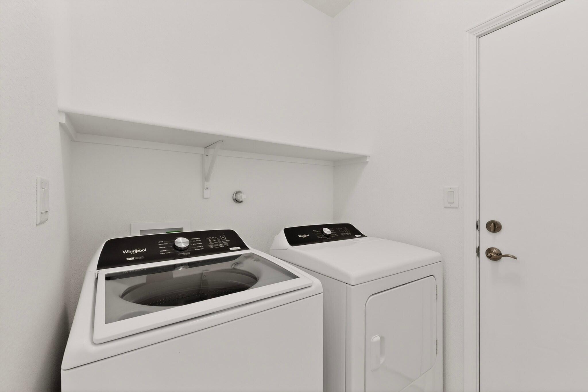 Photo 8 — 308 Prism Avenue SW