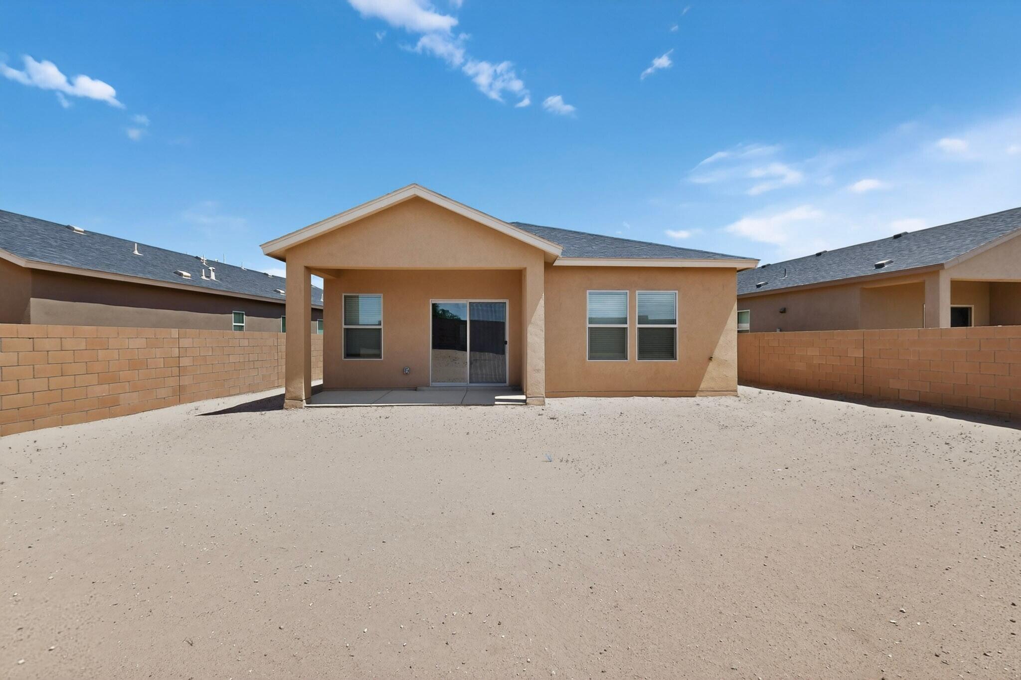 Photo 6 — 308 Prism Avenue SW