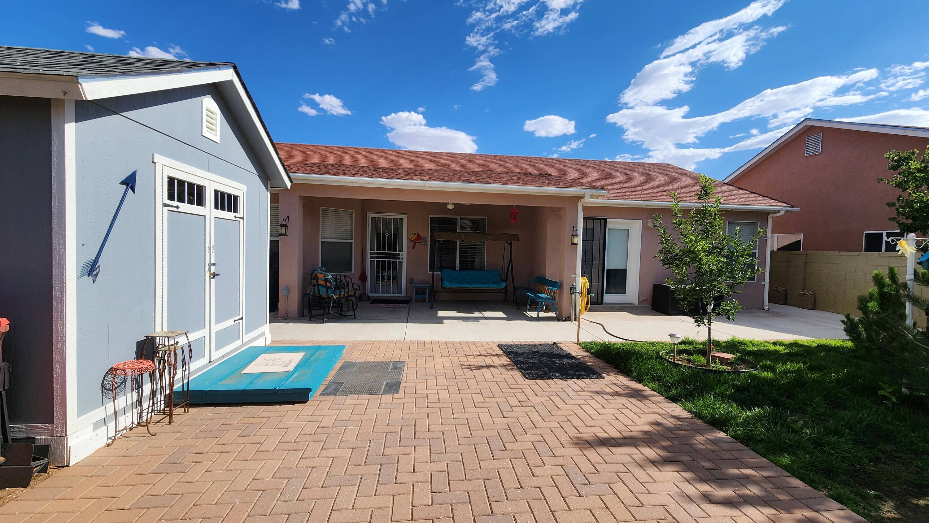Photo 3 — 26 Rosa Avenue SW