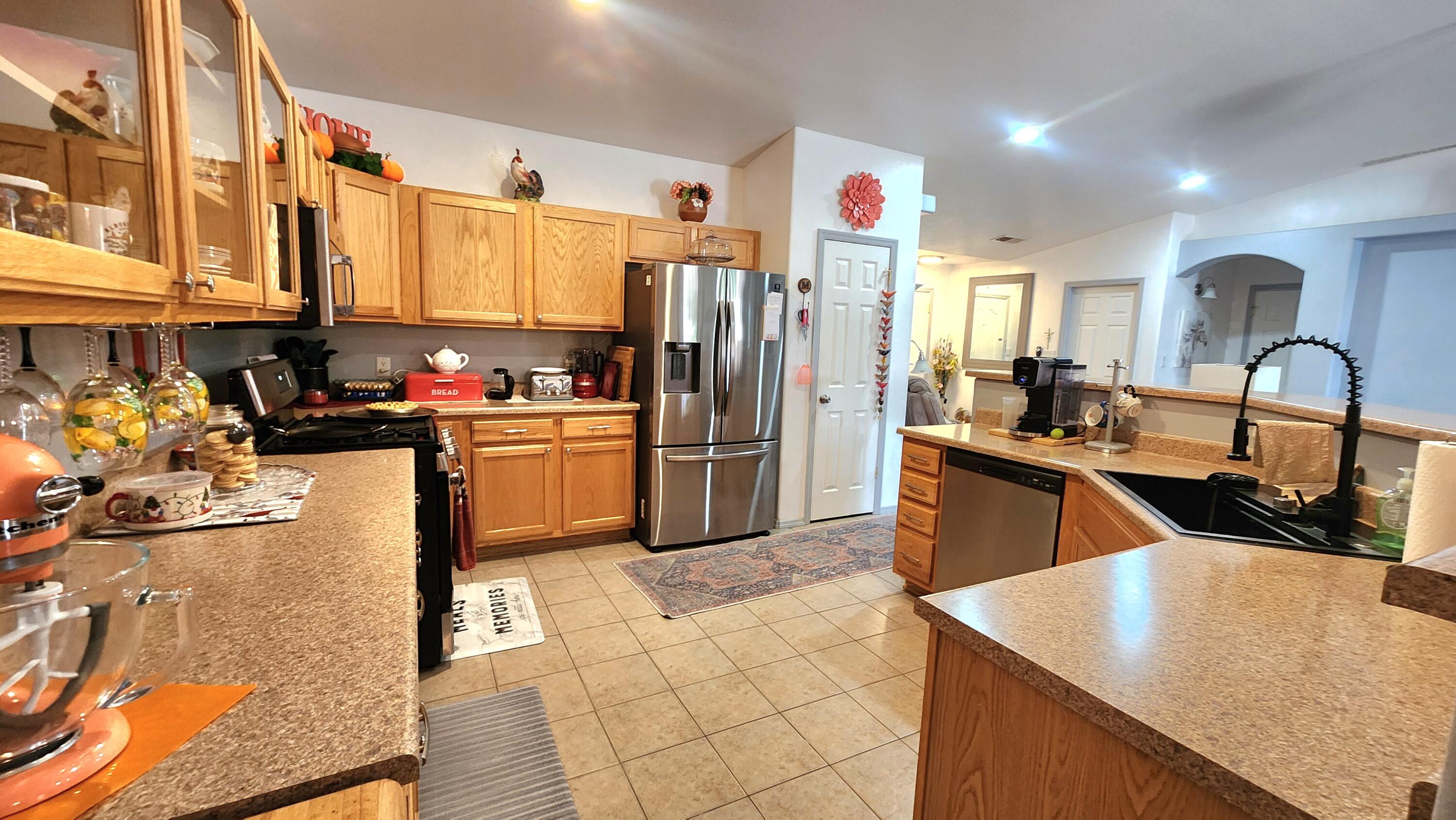 Photo 19 — 26 Rosa Avenue SW
