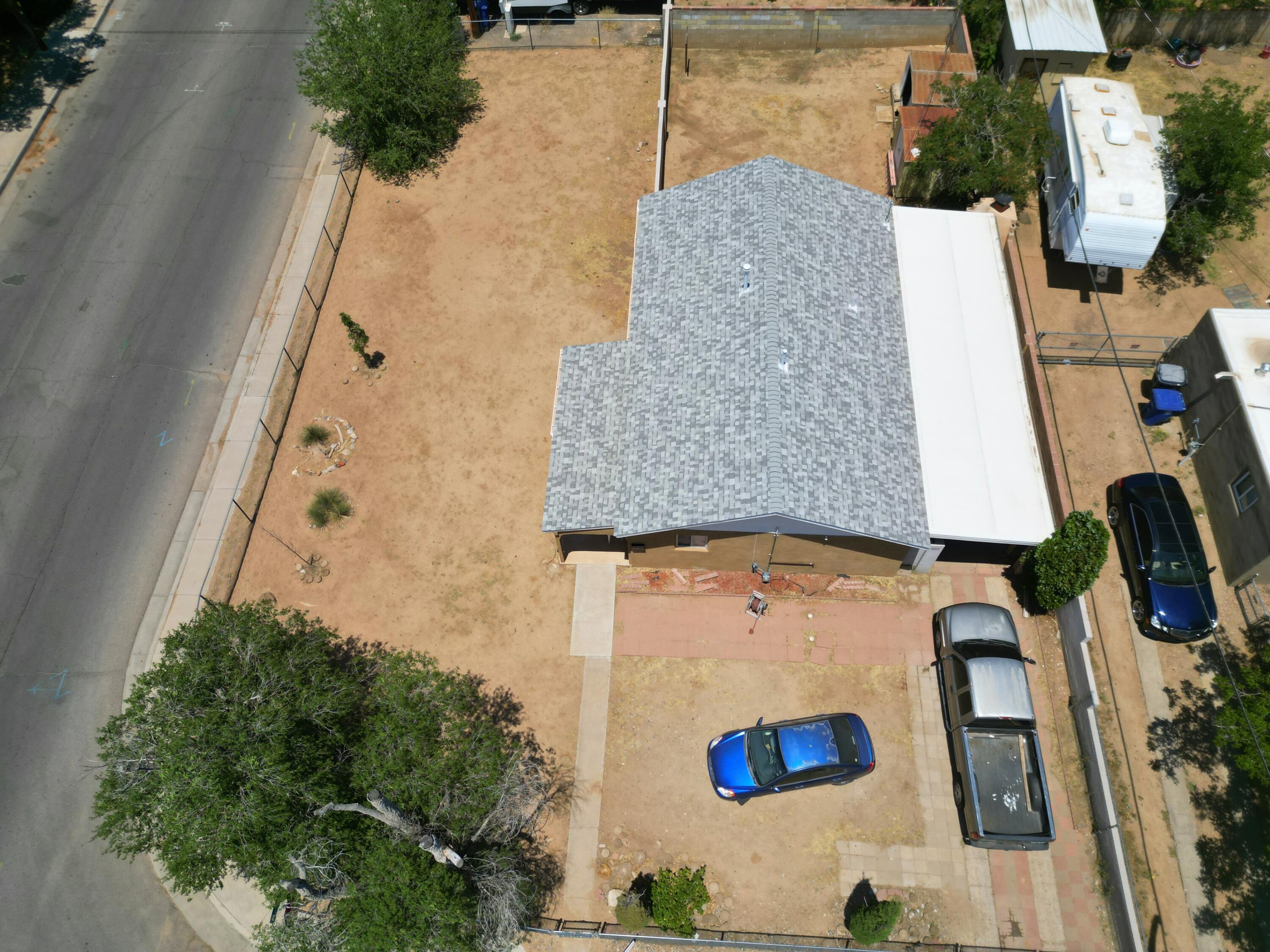 Photo 9 — 4803 Mescalero Road NE