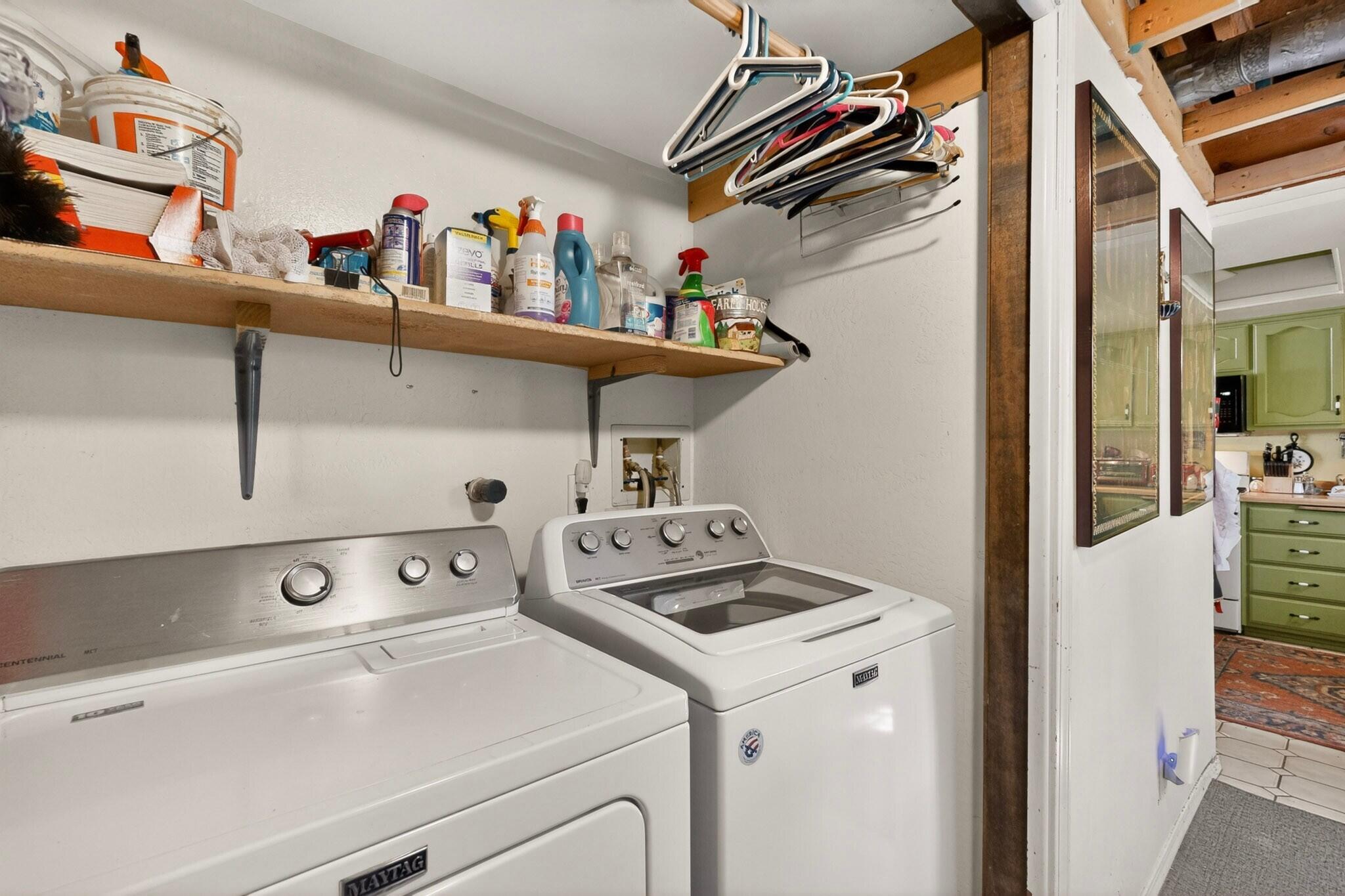 Photo 6 — 1648 Moon Street NE