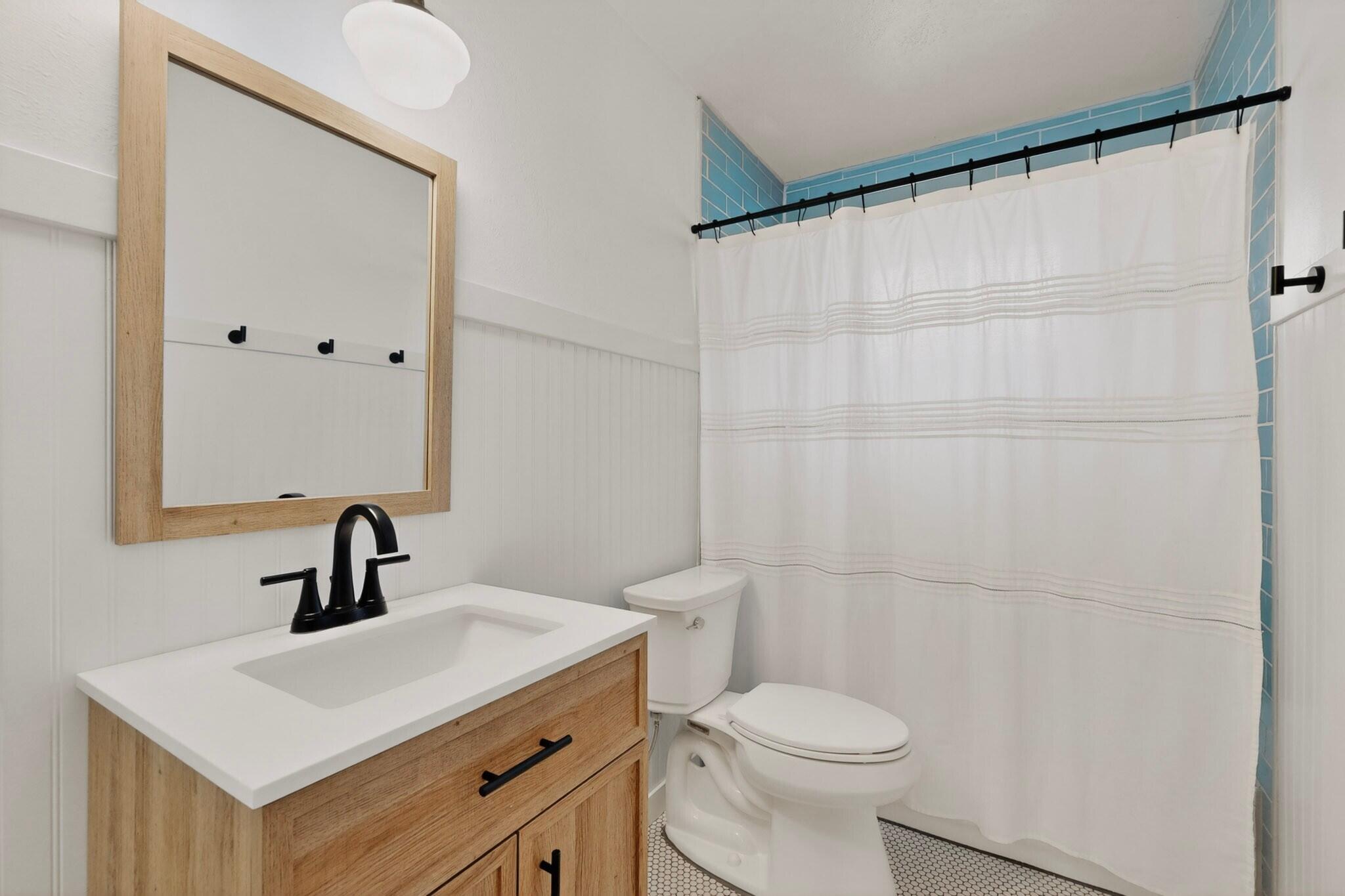 Photo 17 — 4900 Northridge Place NE