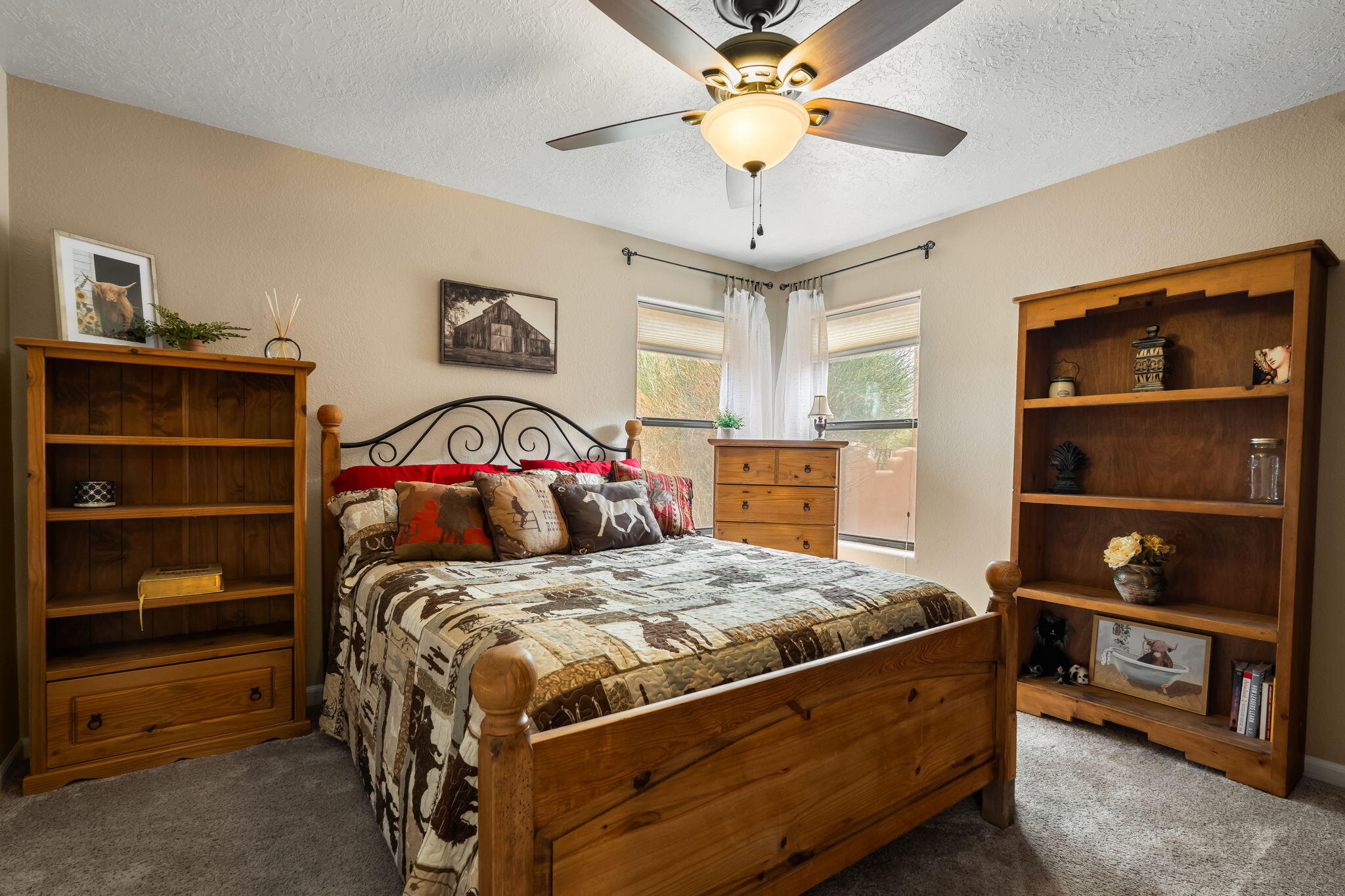 Photo 18 — 5900 Jones Place NW