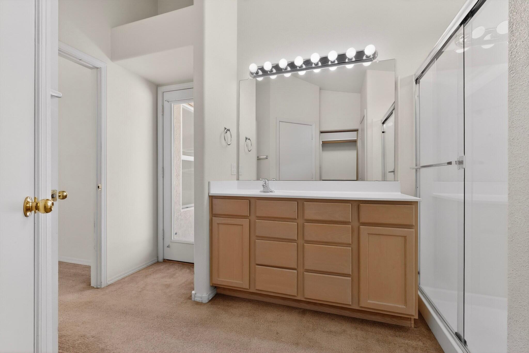 Photo 15 — 900 Copperhead Court NE