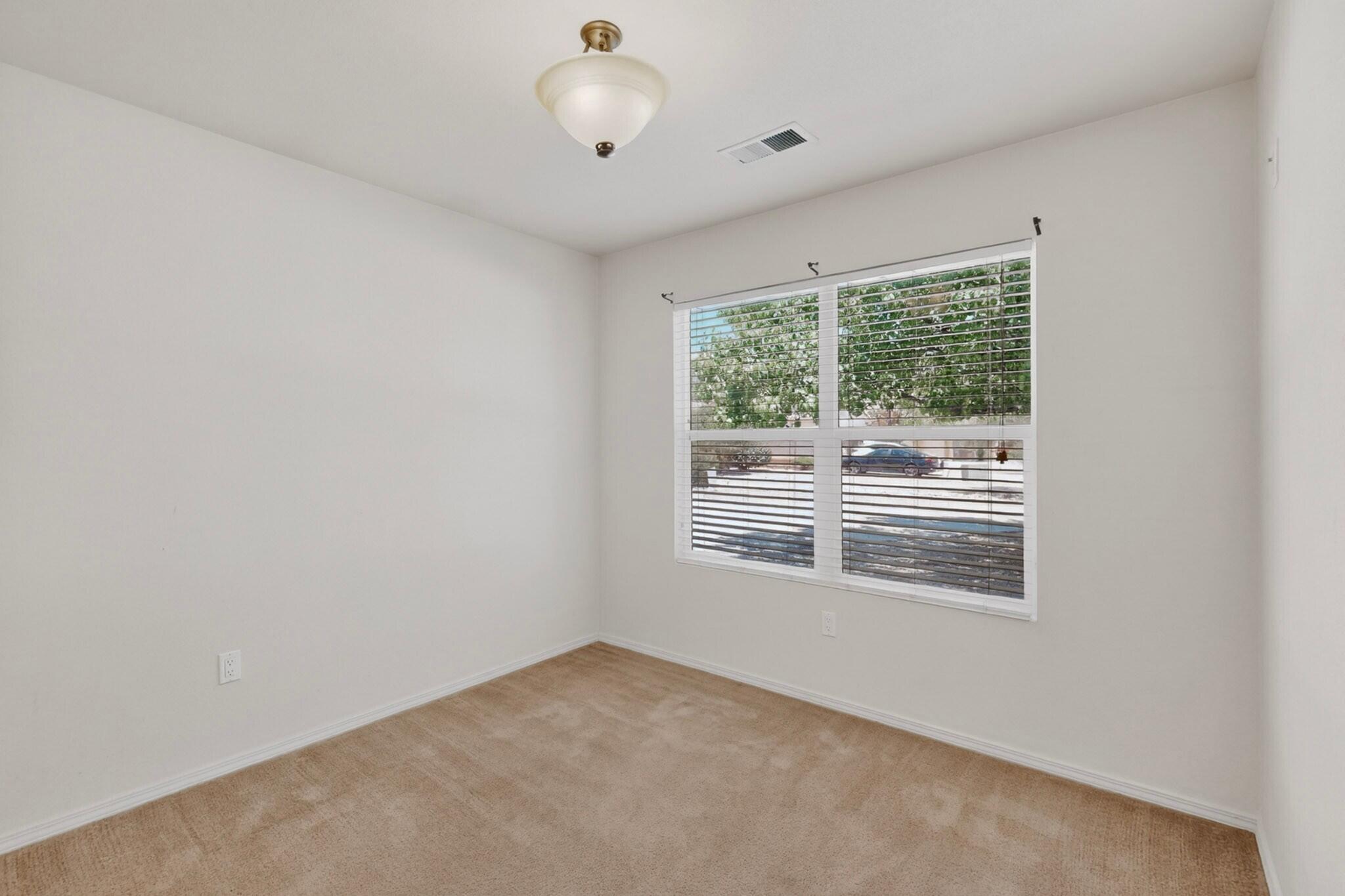 Photo 13 — 900 Copperhead Court NE