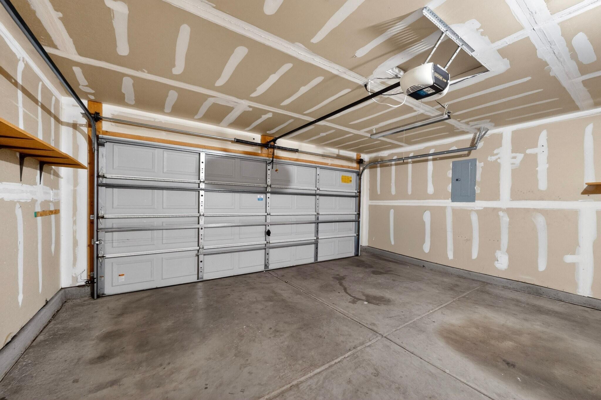 Photo 6 — 900 Copperhead Court NE