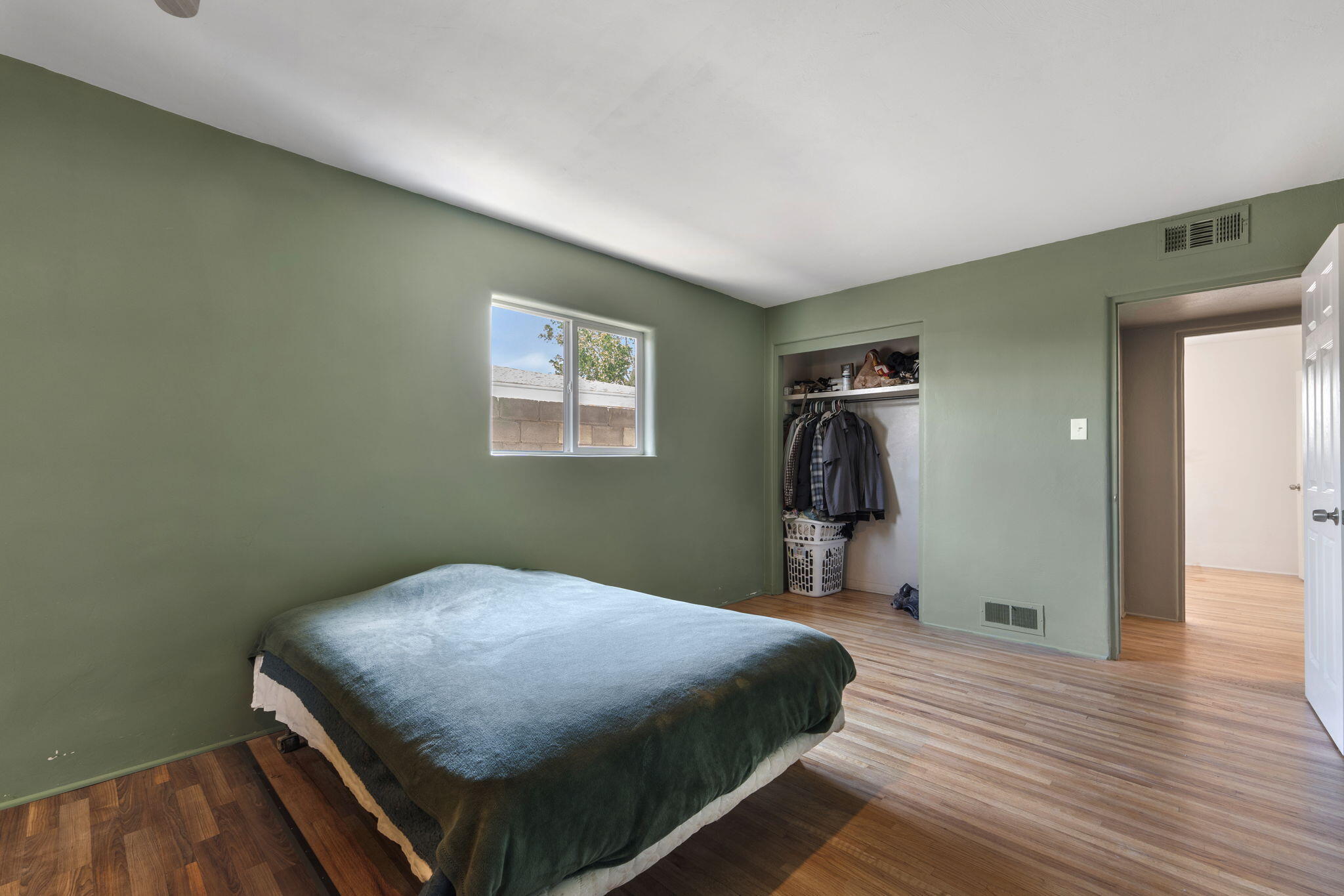 Photo 19 — 1704 Cornell Drive SE