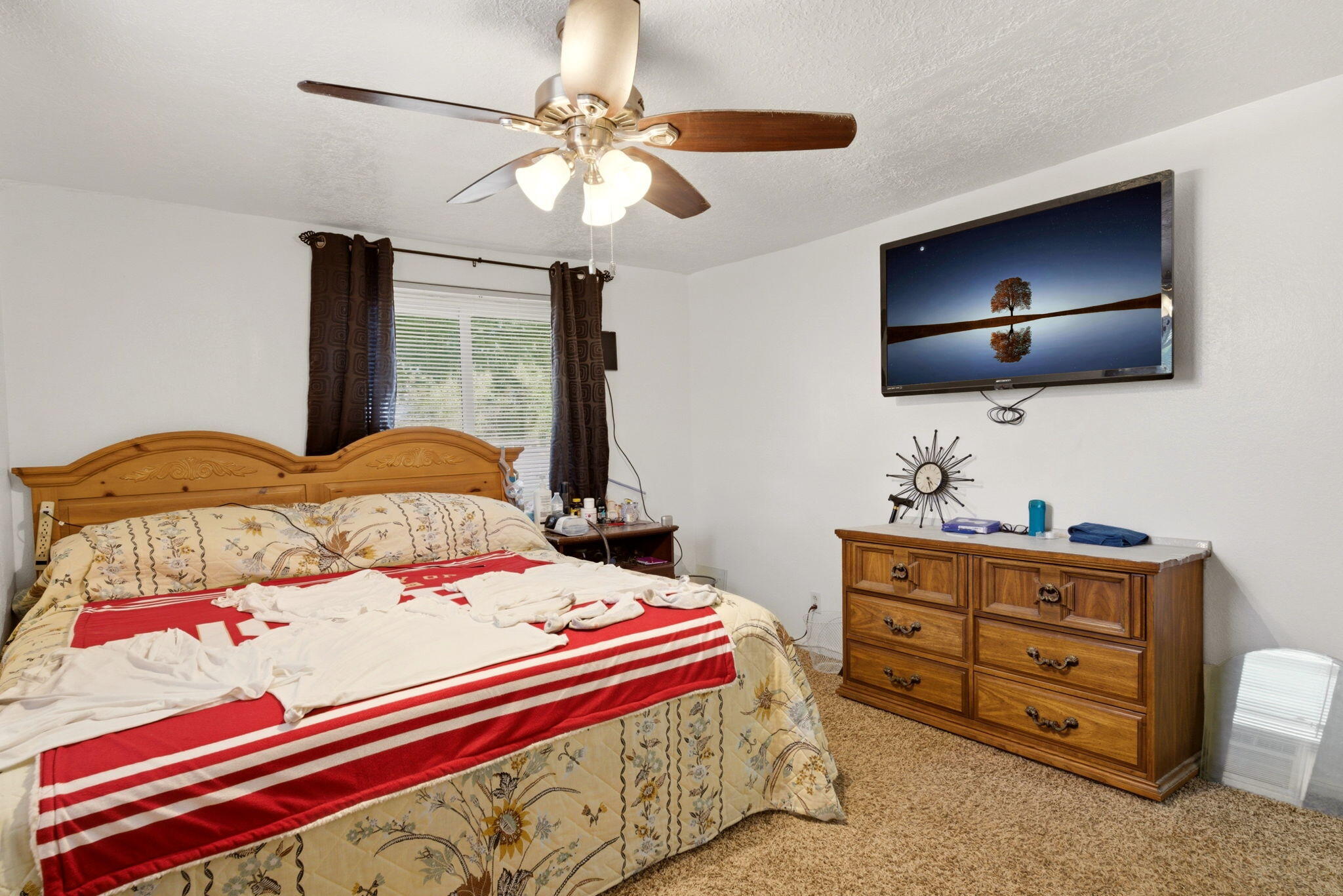 Photo 9 — 4411 Carlton Street NW