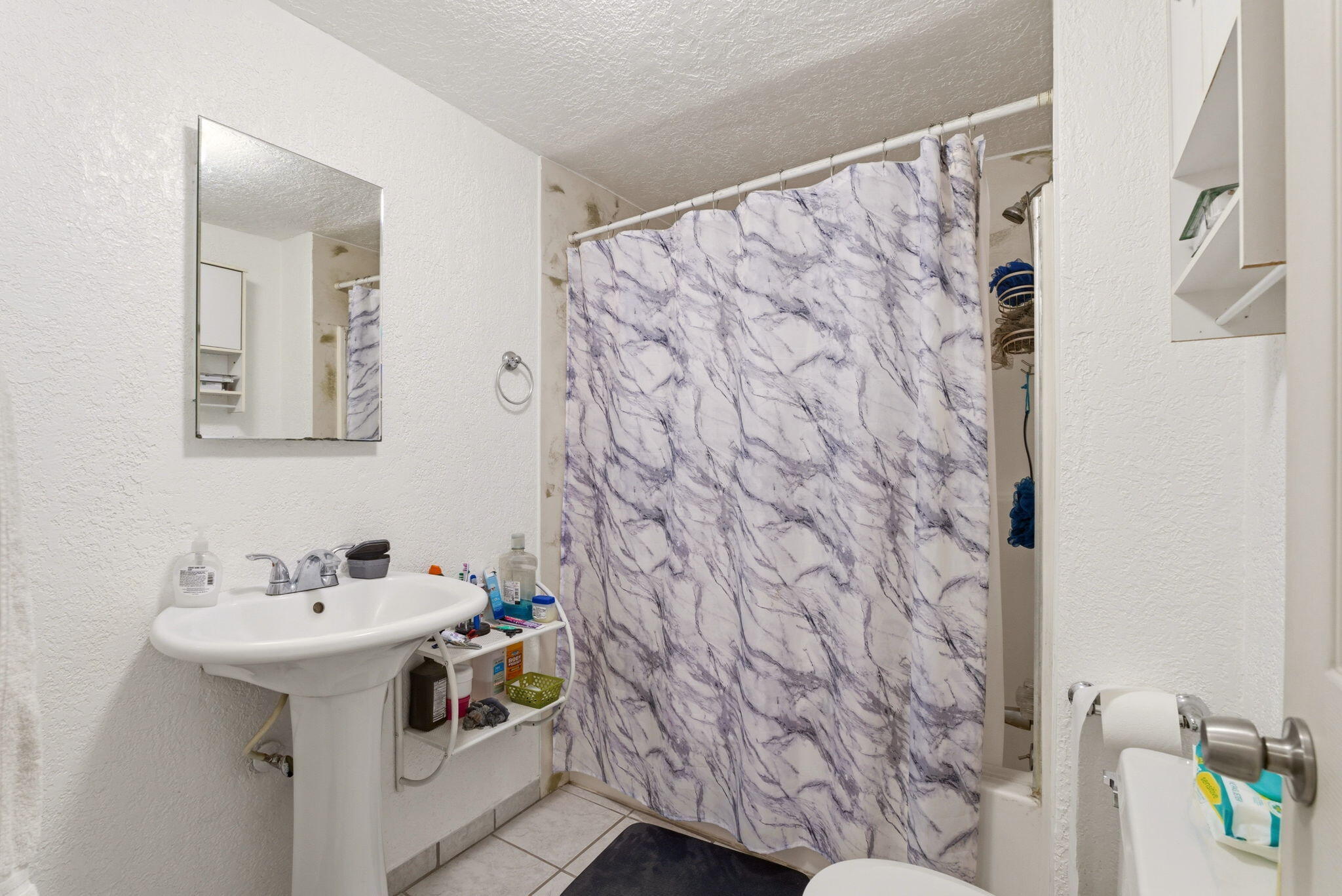 Photo 8 — 4411 Carlton Street NW