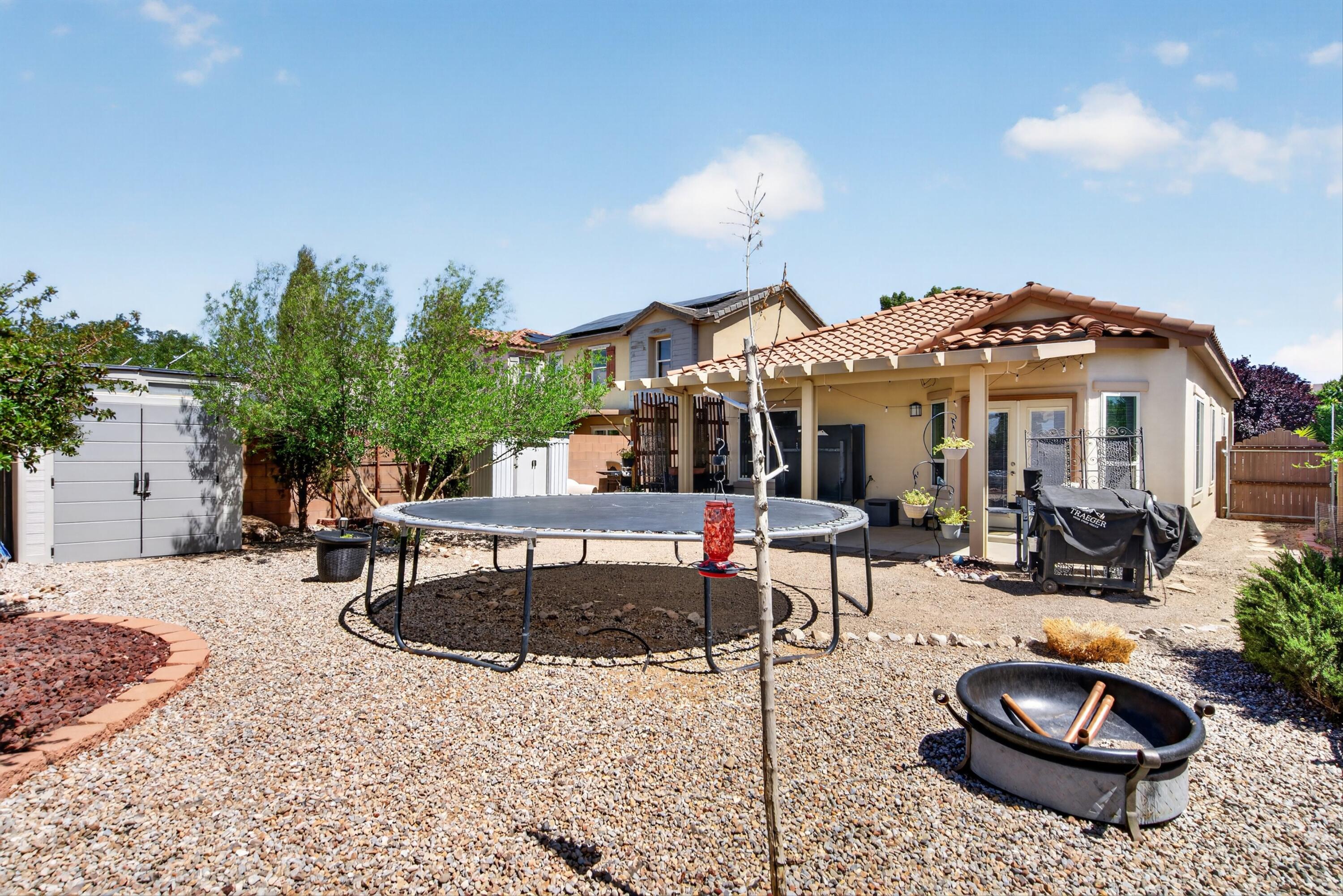Photo 6 — 952 Waterfall Drive NE