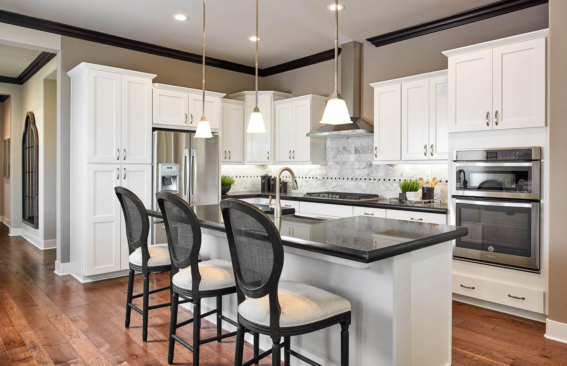 Photo 5 — 2622 Seaforth Circle NE