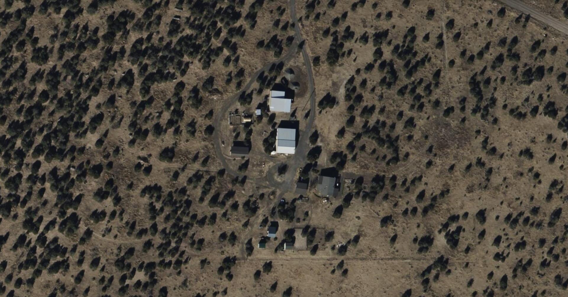 Photo 19 —  E Red Hill Drive