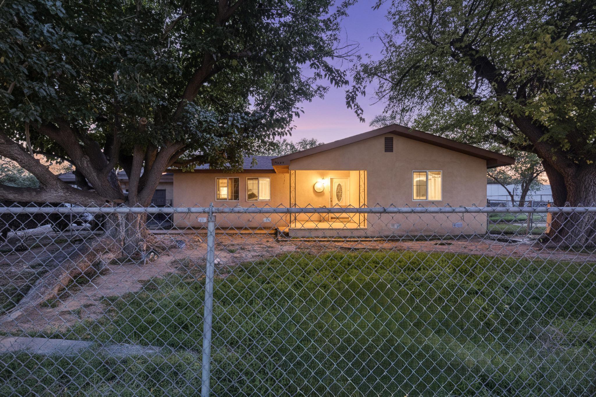 3473 Main Street SE, Los Lunas, NM 87031