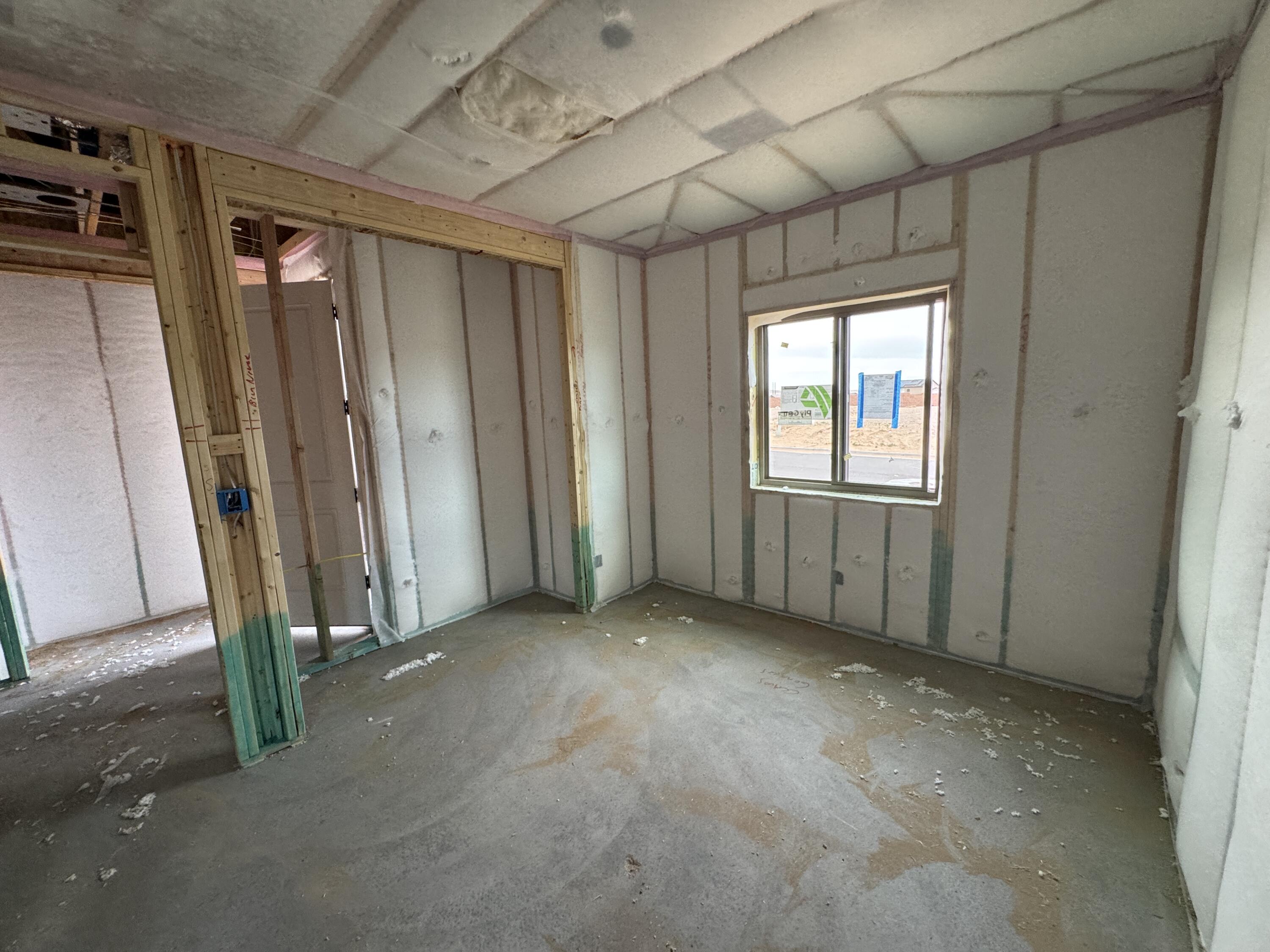 Photo 4 — 4927 Manzano Peak Street SW