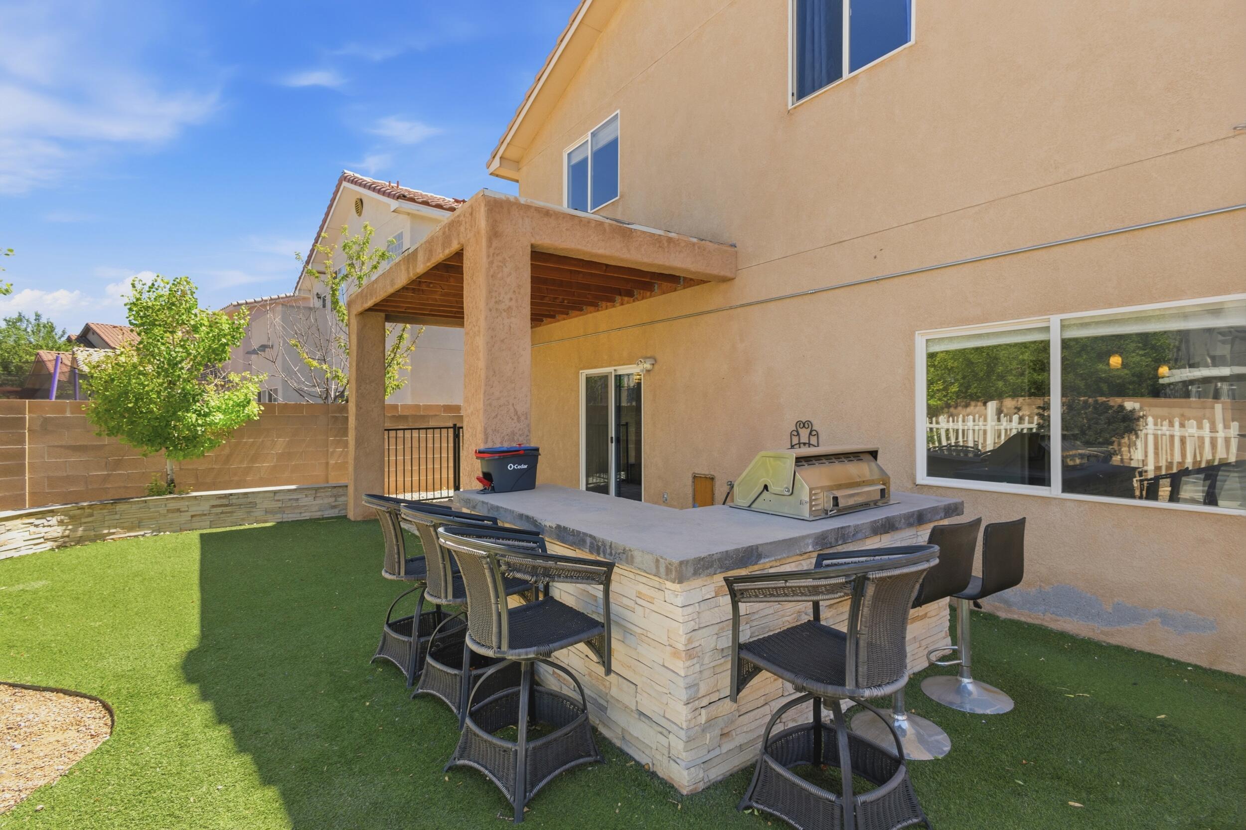 Photo 4 — 1101 Casa Maria Road NE