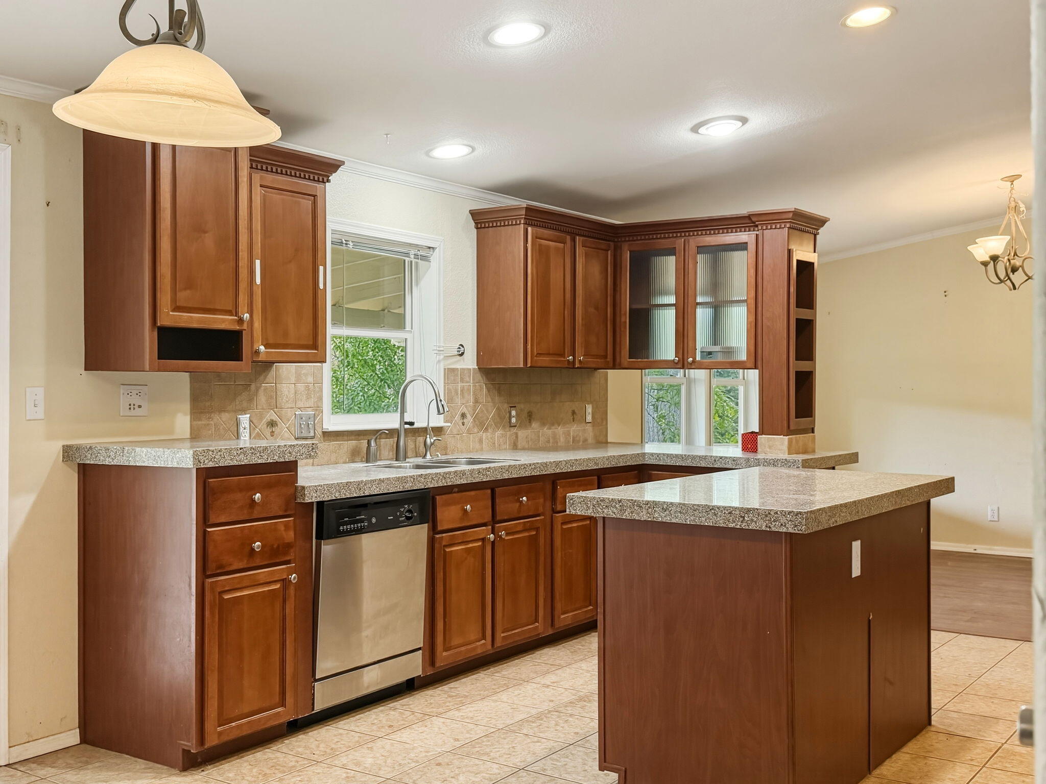 Photo 17 — 67 Pinon Heights Road