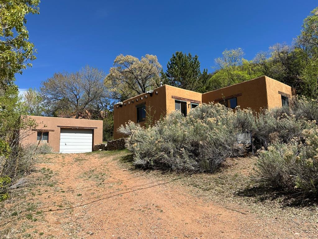 1710 Upper Canyon Road