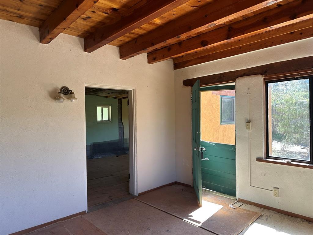 Photo 4 — 1710 Upper Canyon Road