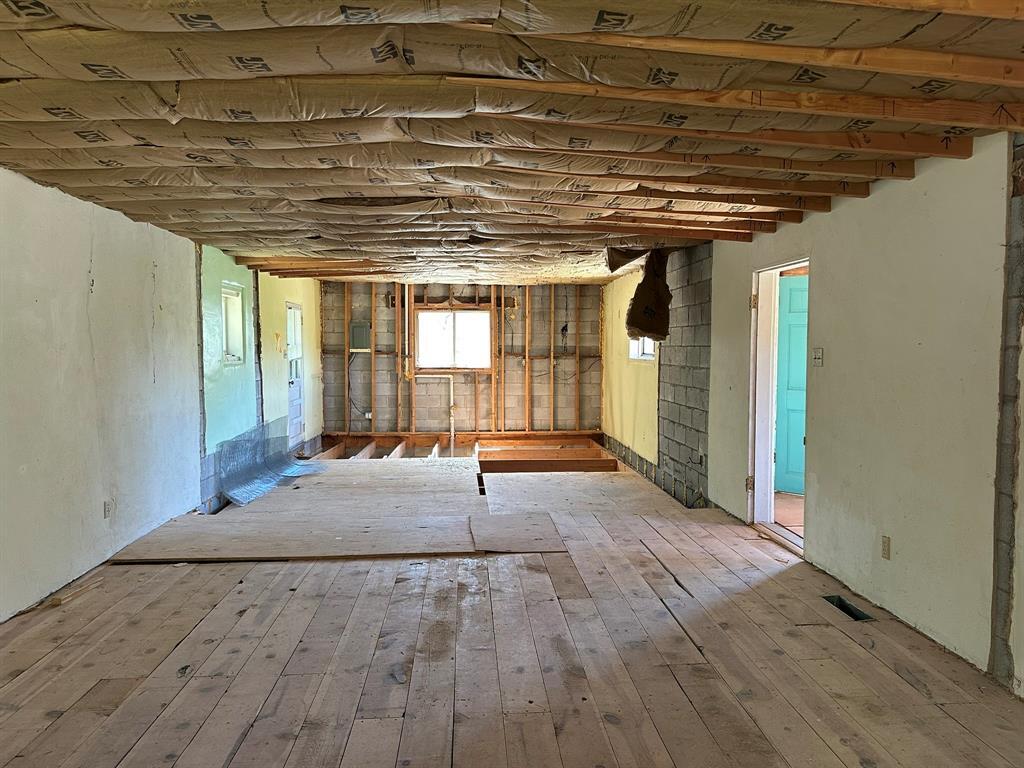 Photo 5 — 1710 Upper Canyon Road